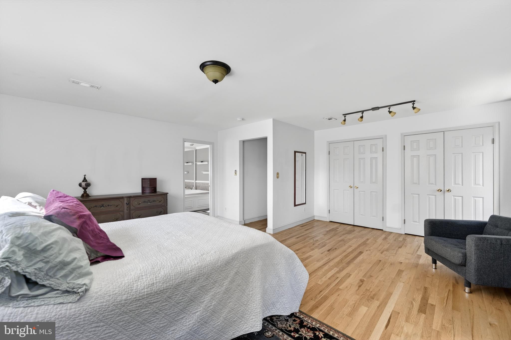 GAYFIELDS - Residential