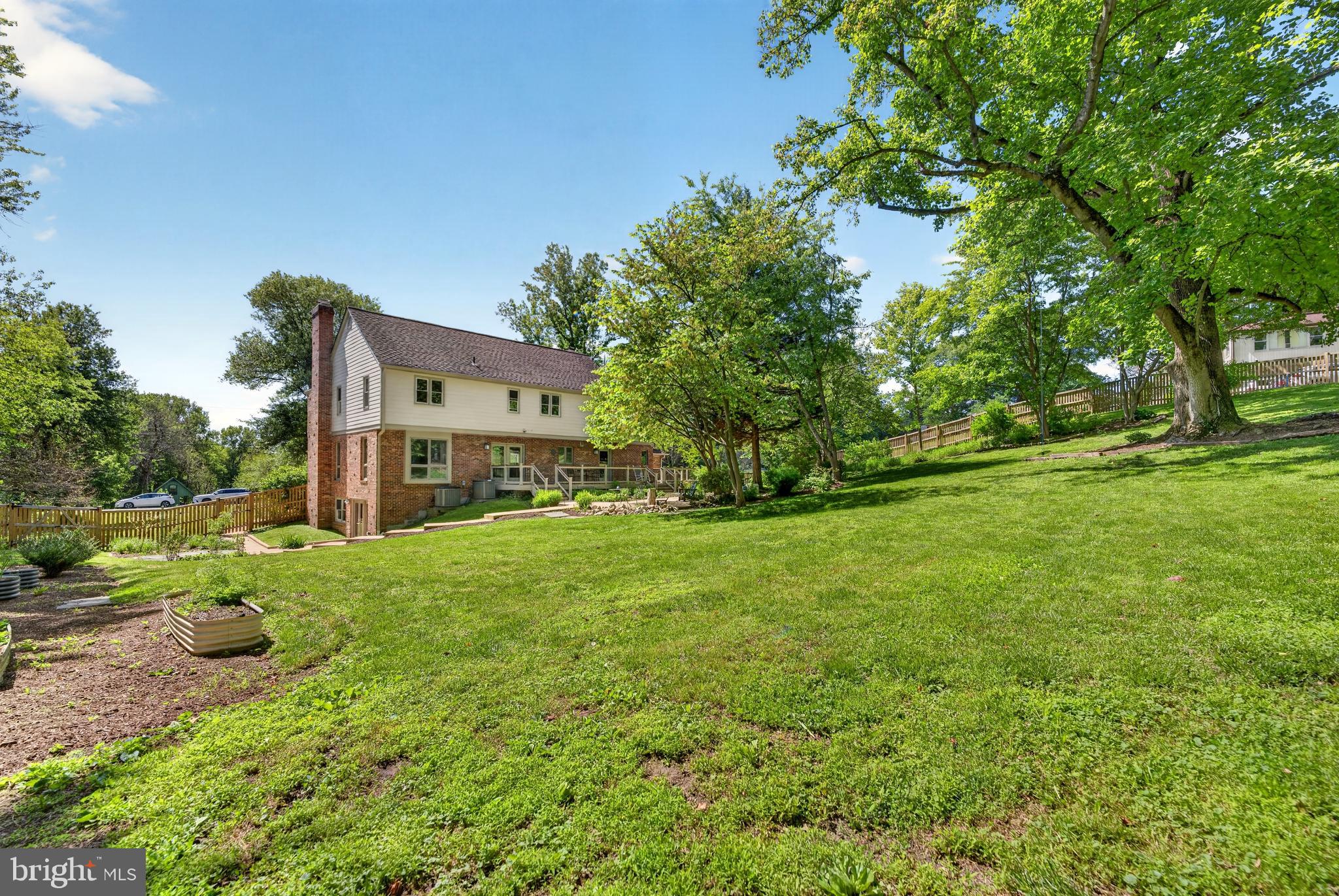 GAYFIELDS - Residential