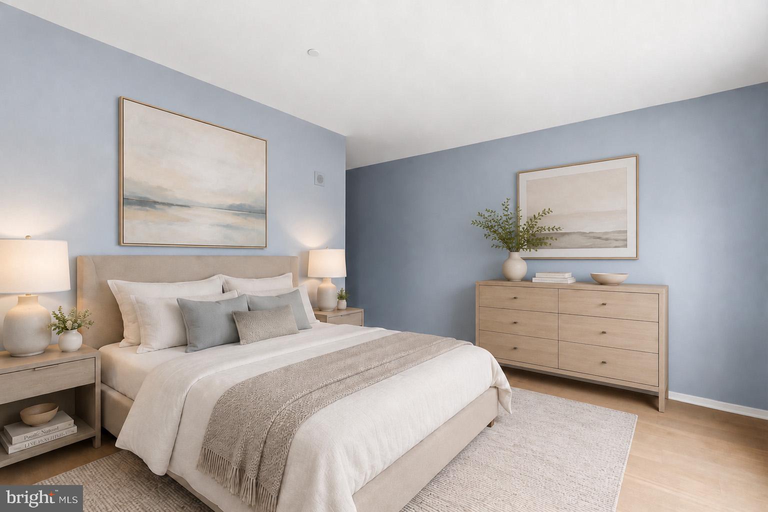 LOCUST POINT - Residential