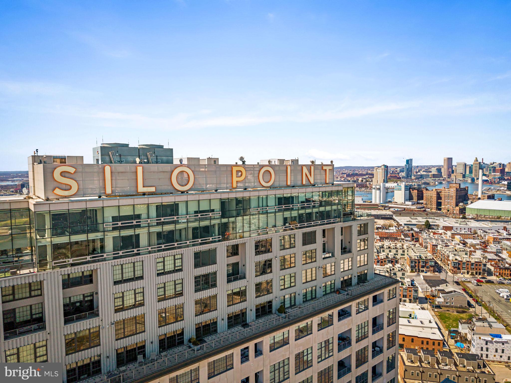 LOCUST POINT - Residential