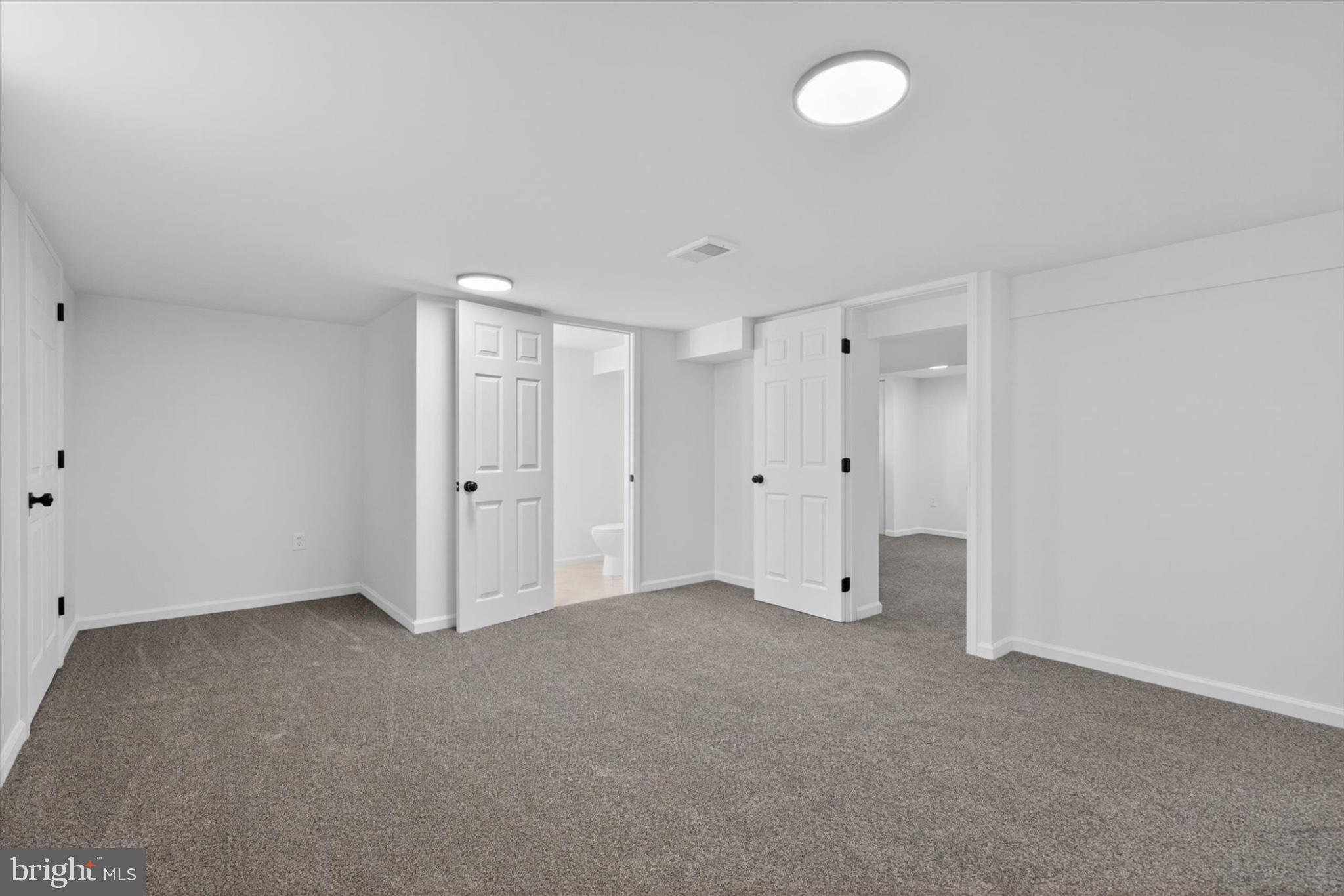CHAMBERS HILL - Residential