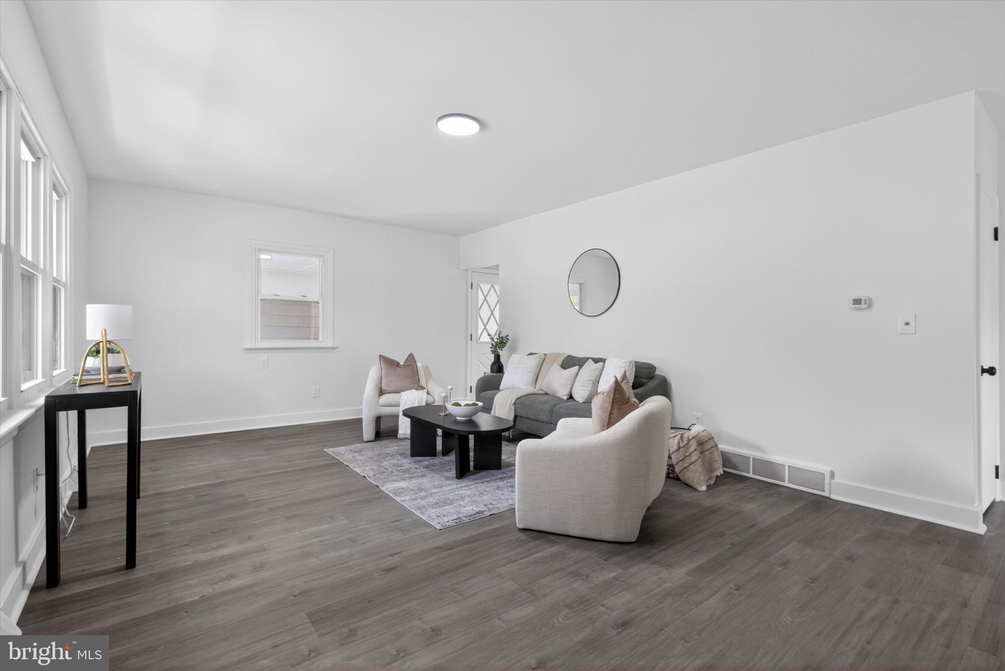 CHAMBERS HILL - Residential