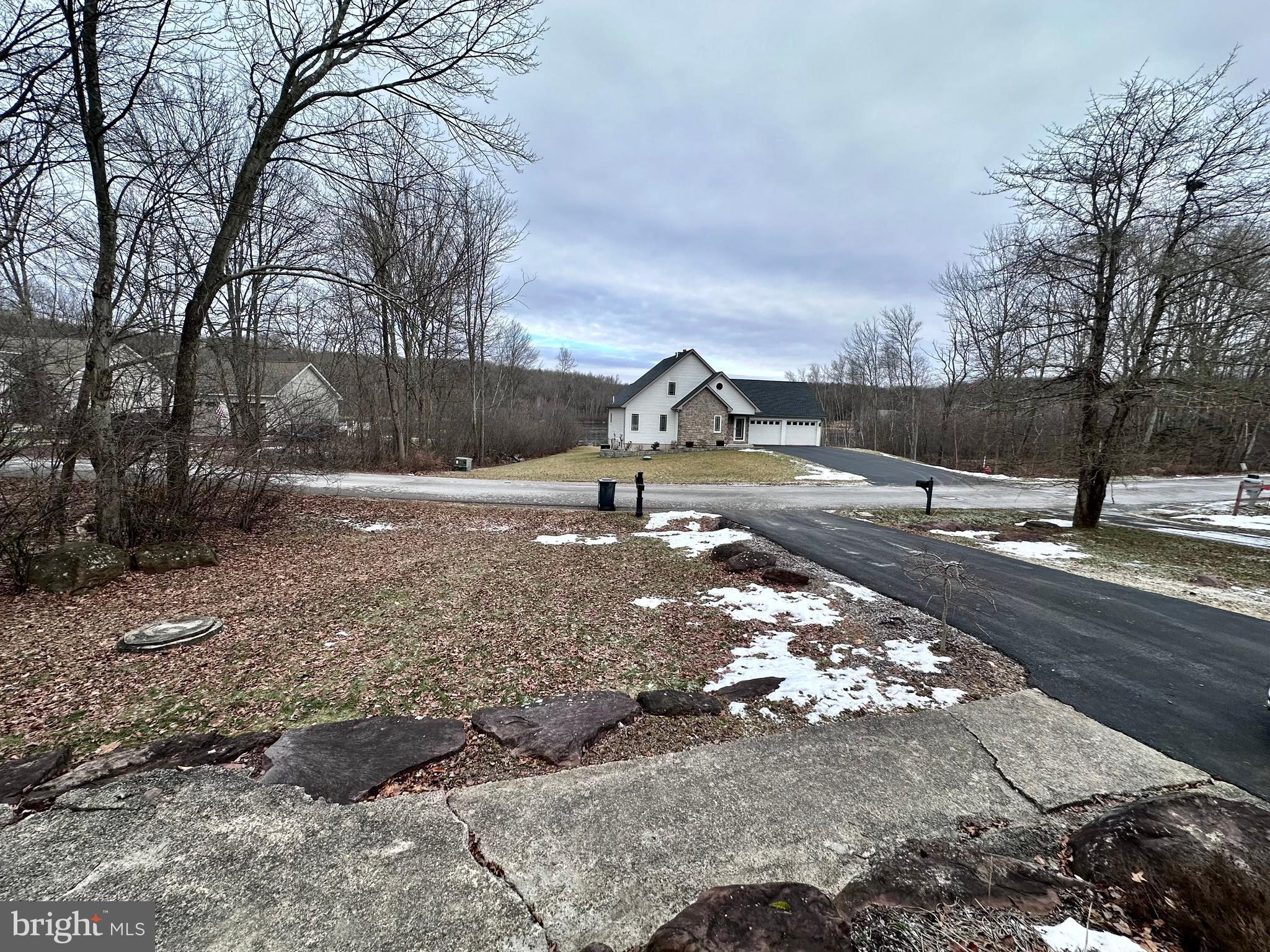 WOODHAVEN - Residential