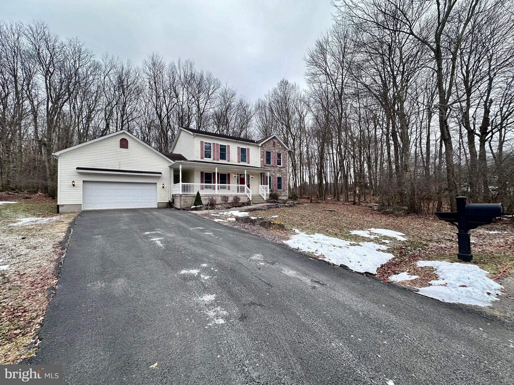 WOODHAVEN - Residential