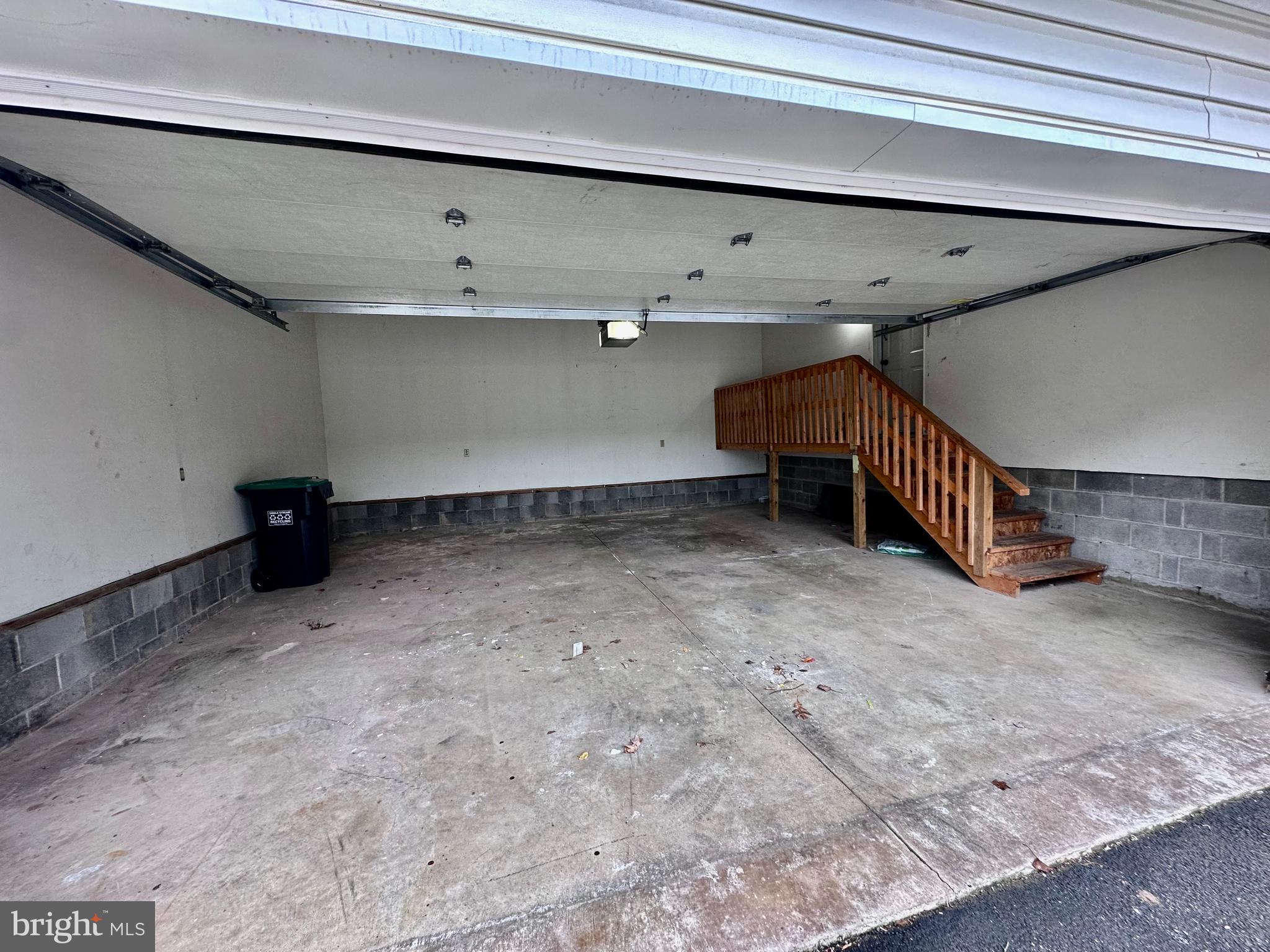 WOODHAVEN - Residential