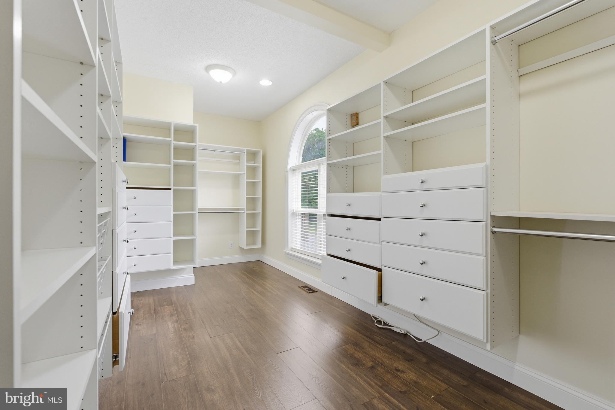 SYLVAN RUN ESTATES - Residential