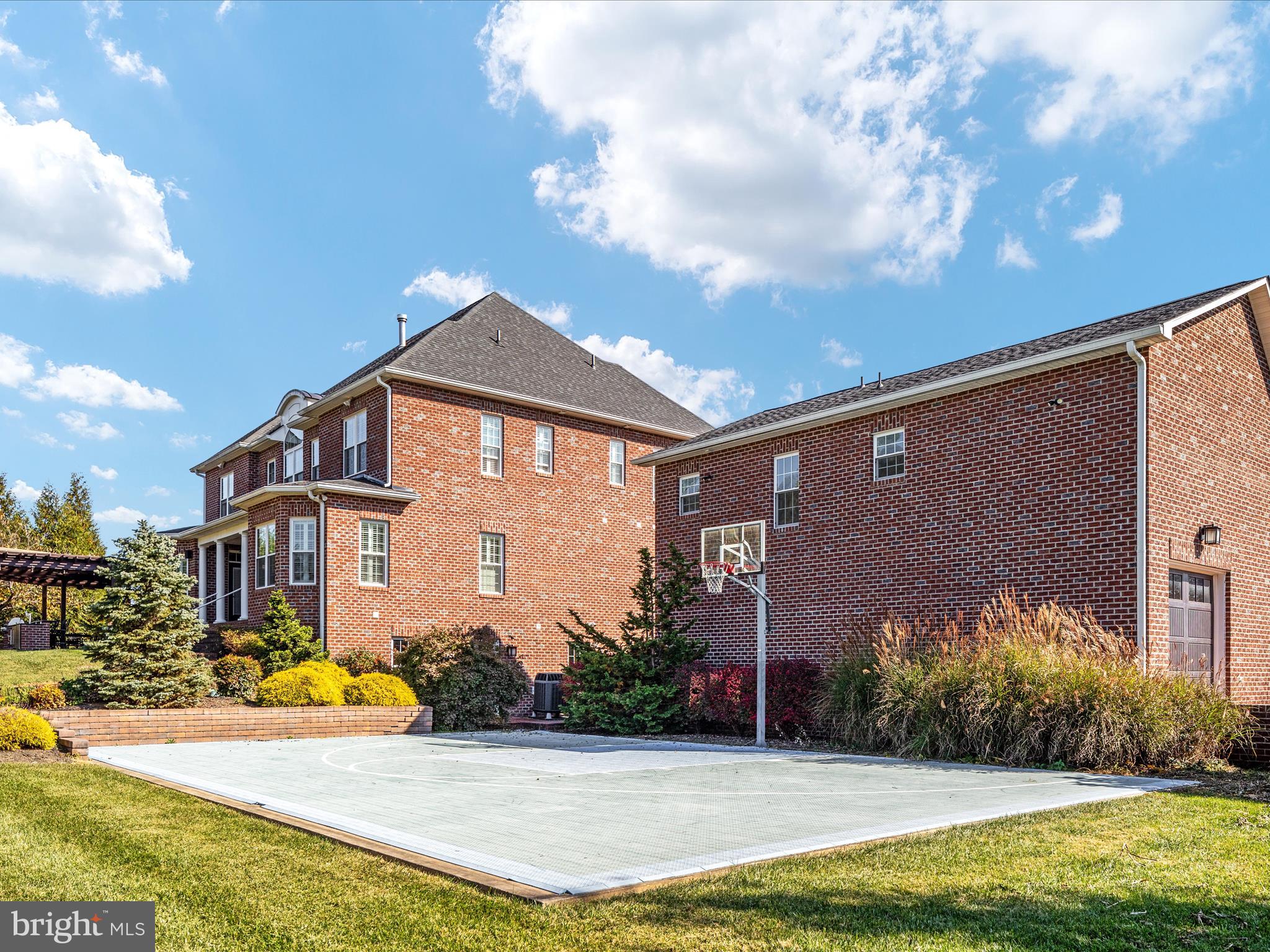 BOWLING VIEW - Residential