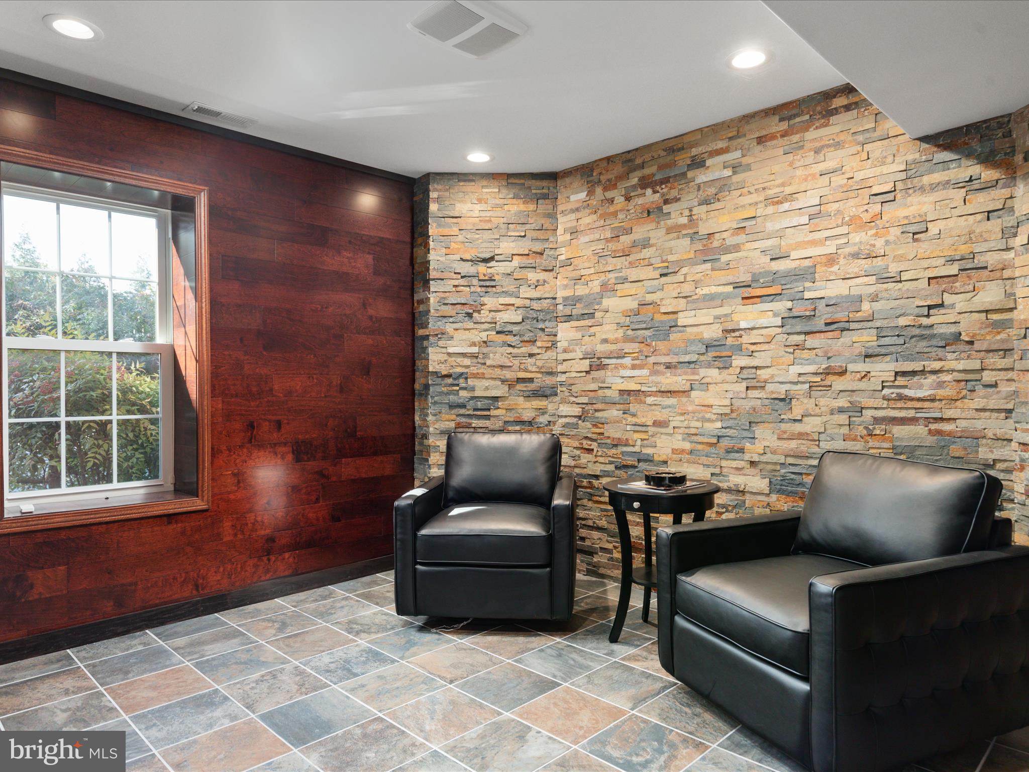 BOWLING VIEW - Residential
