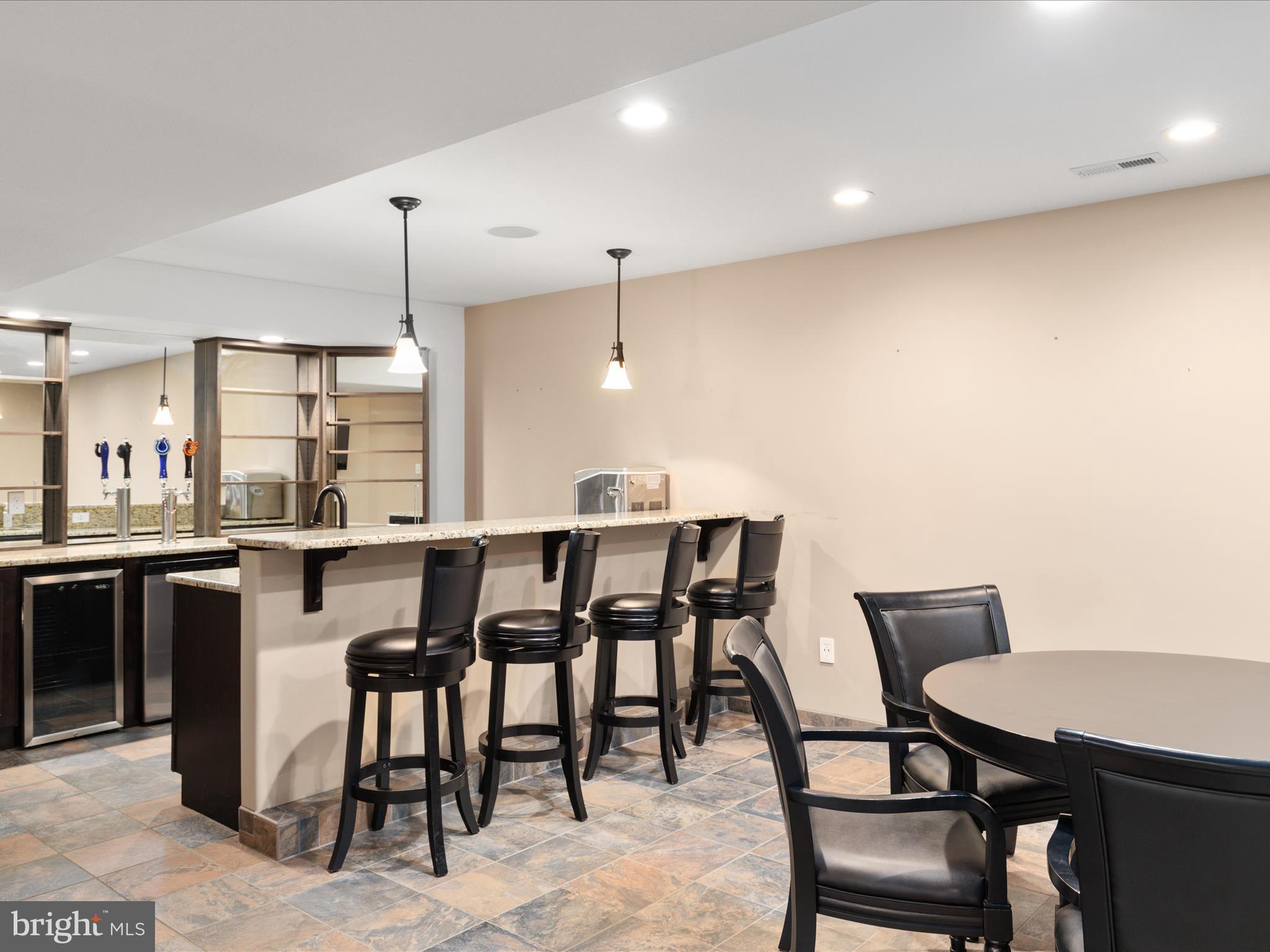BOWLING VIEW - Residential