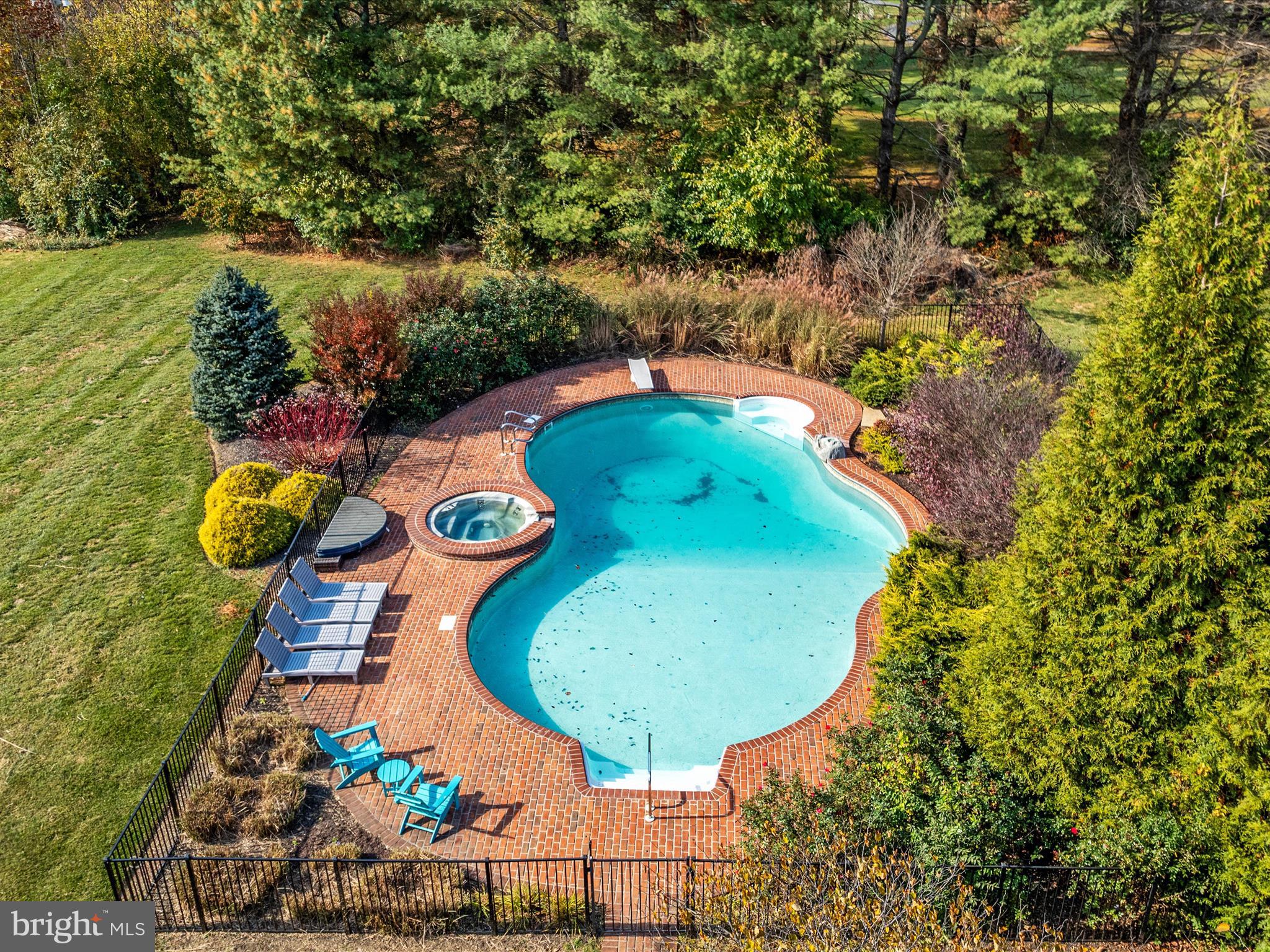 BOWLING VIEW - Residential