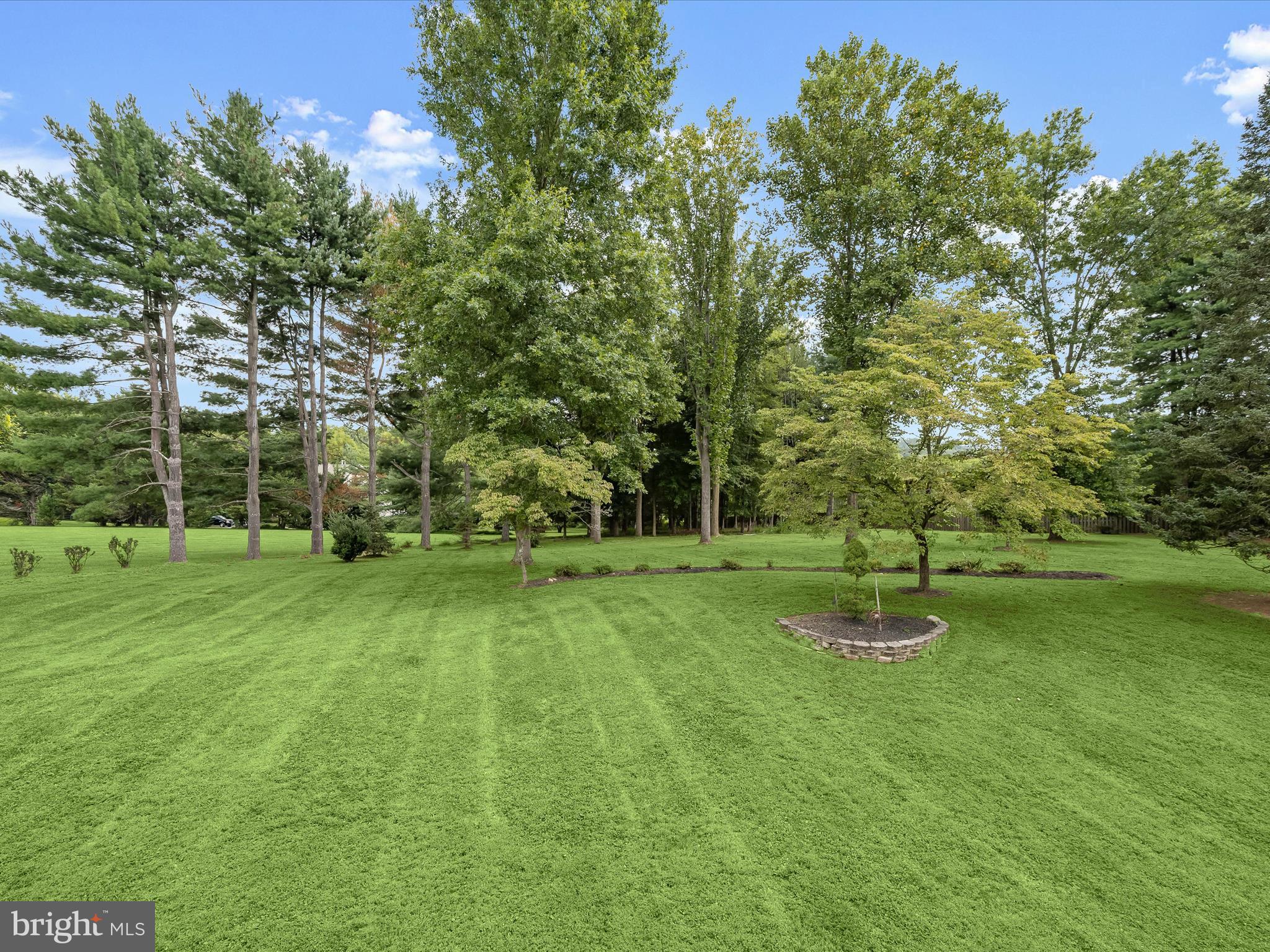 GREENHILLS FARM - Residential
