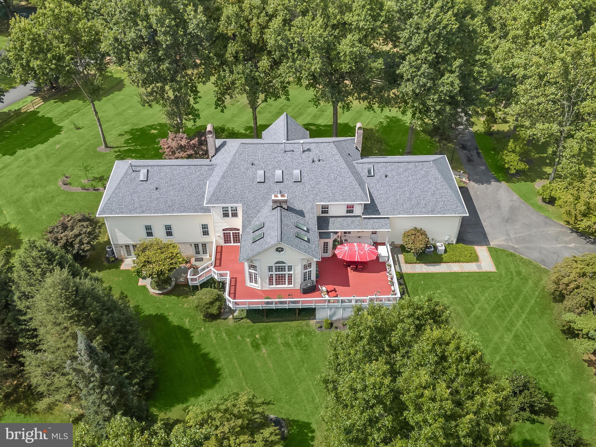 GREENHILLS FARM - Residential