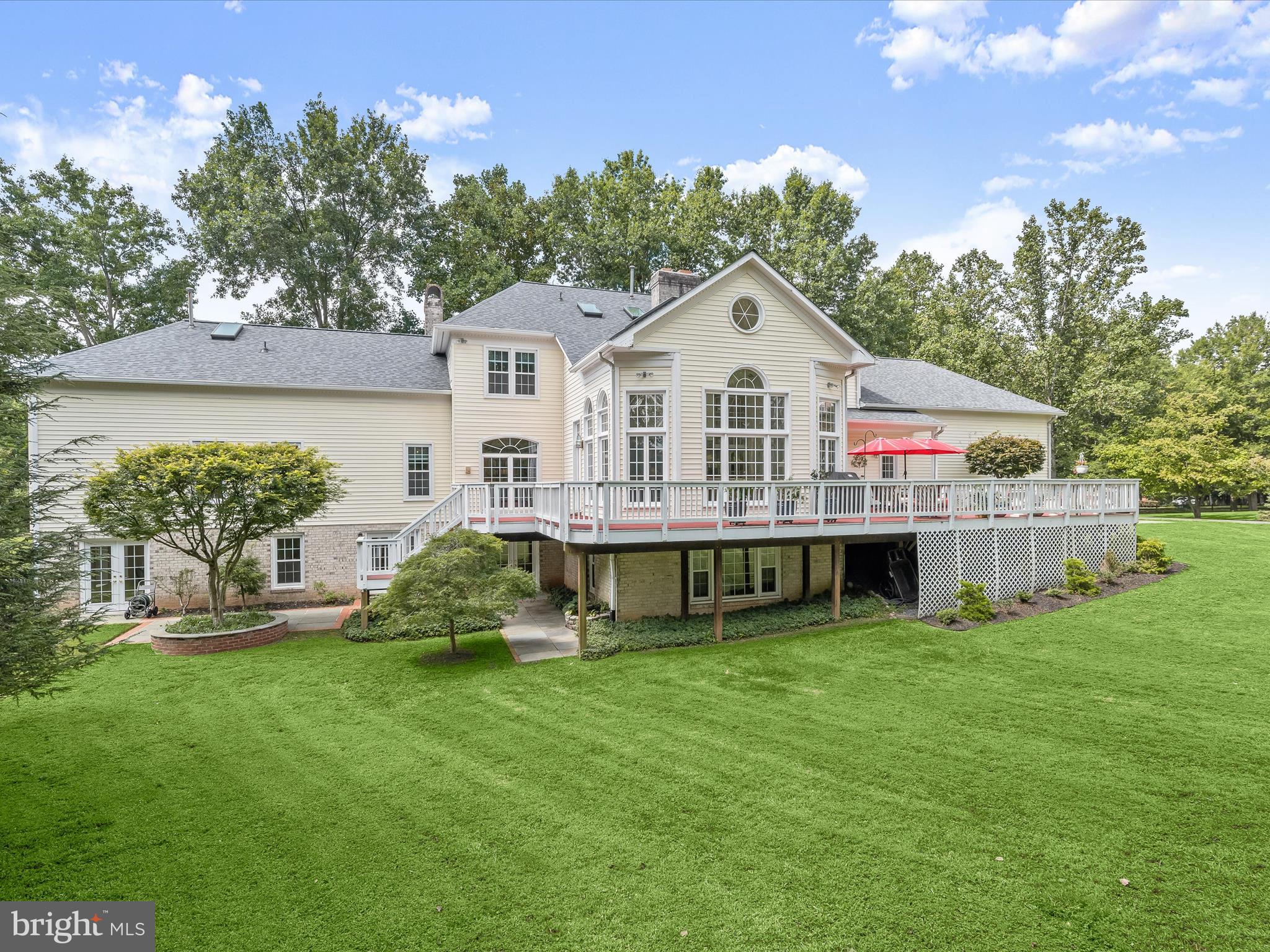 GREENHILLS FARM - Residential