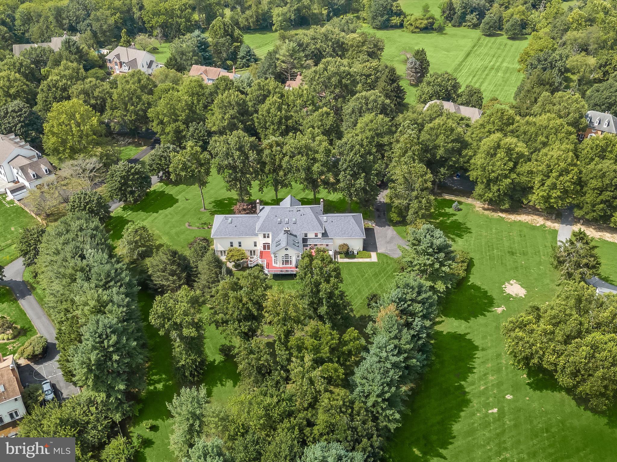 GREENHILLS FARM - Residential