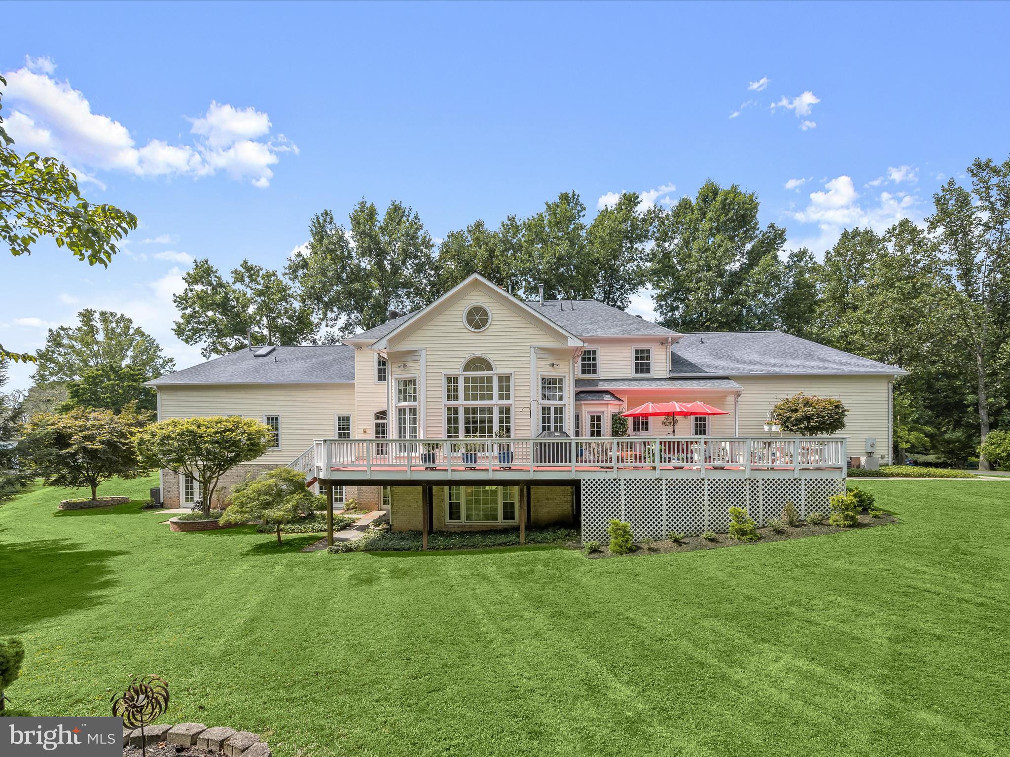 GREENHILLS FARM - Residential
