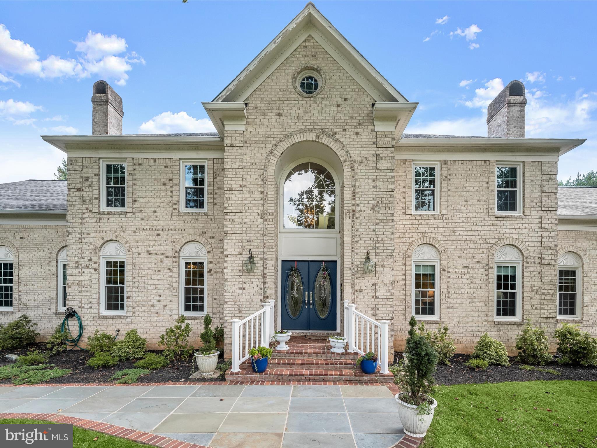 GREENHILLS FARM - Residential