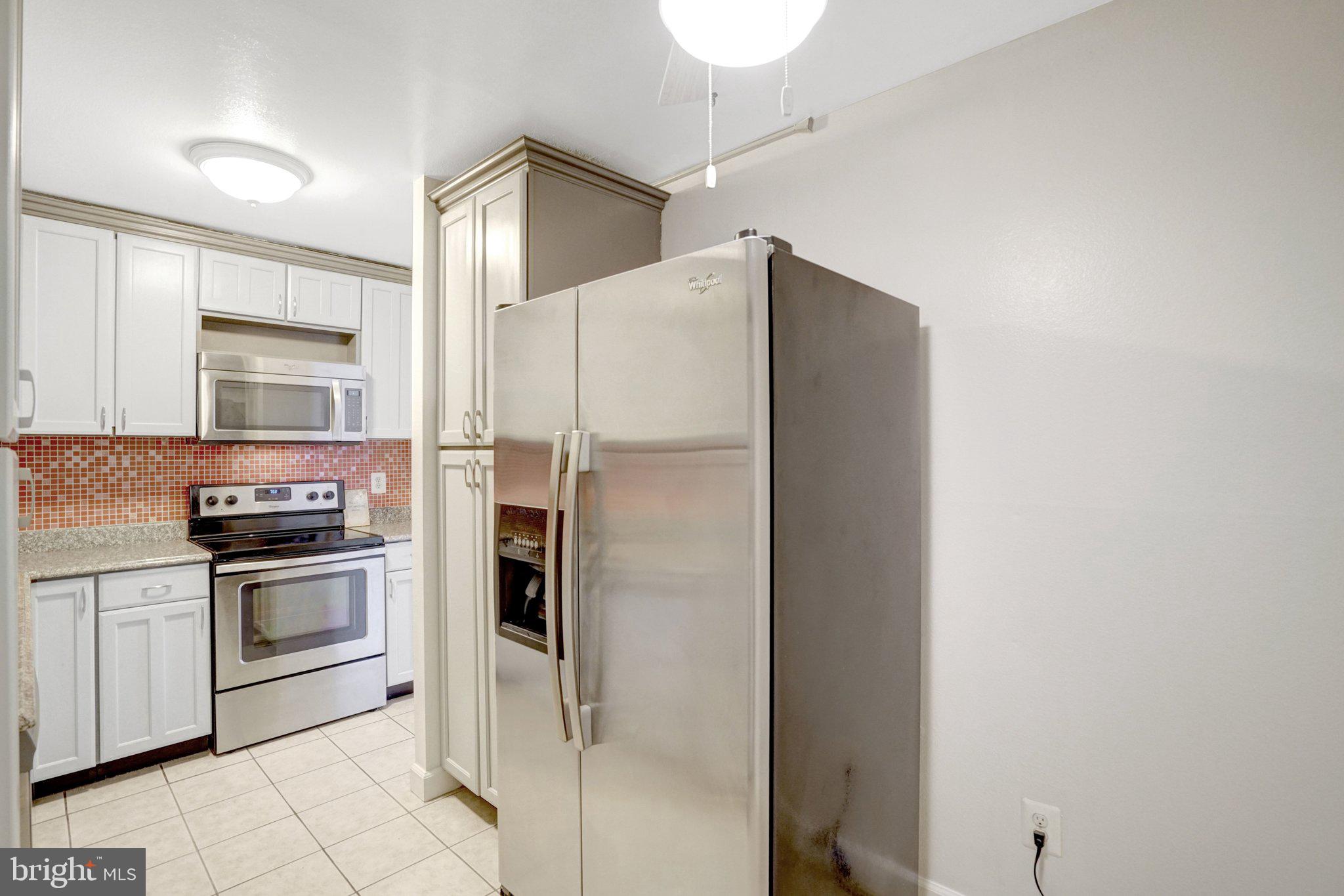 ALEXANDRIA KNOLLS - Residential