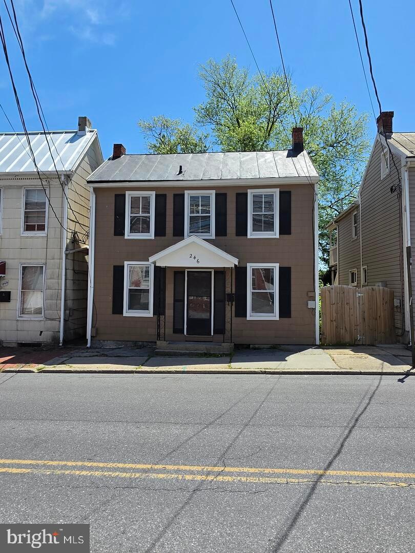 DOWNTOWN FREDERICK - Residential
