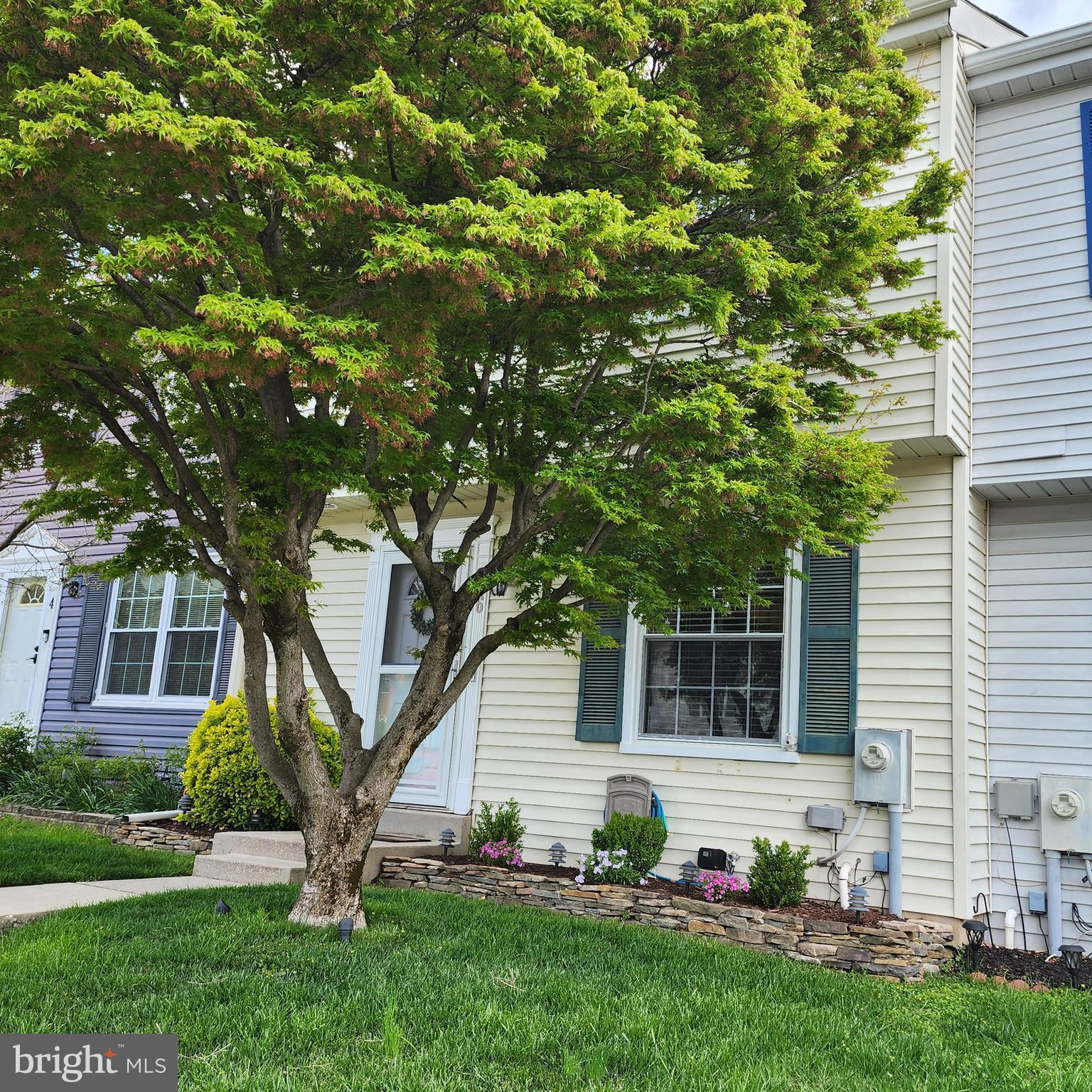 PINEDALE WOODS - Residential