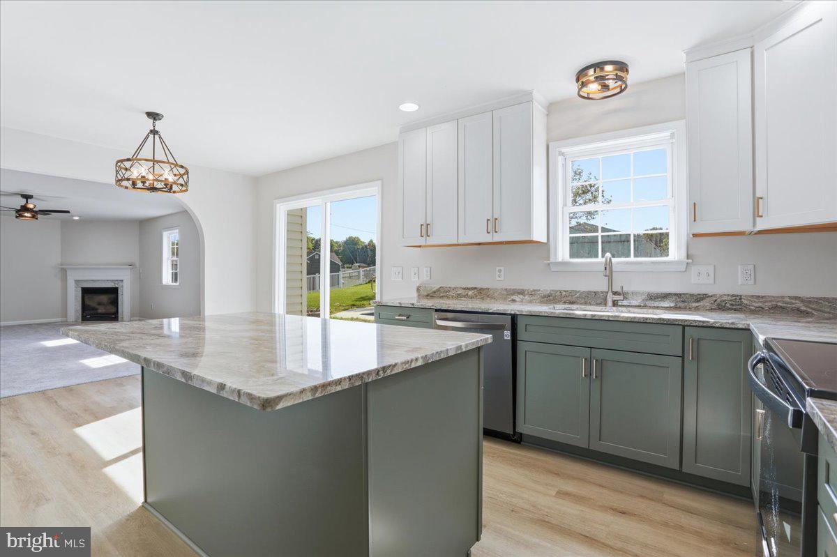 BEACON LIGHT ESTATES - Residential