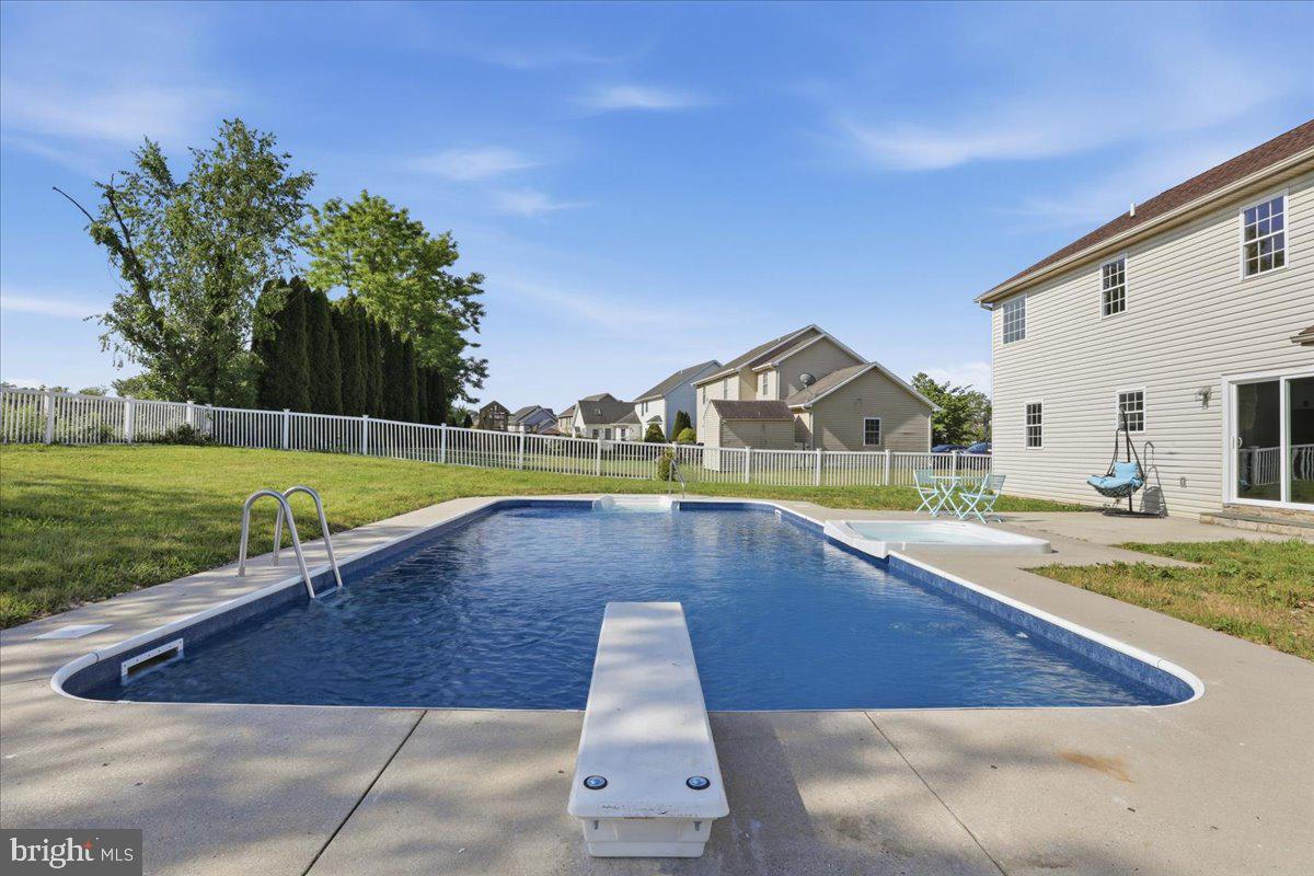 BEACON LIGHT ESTATES - Residential