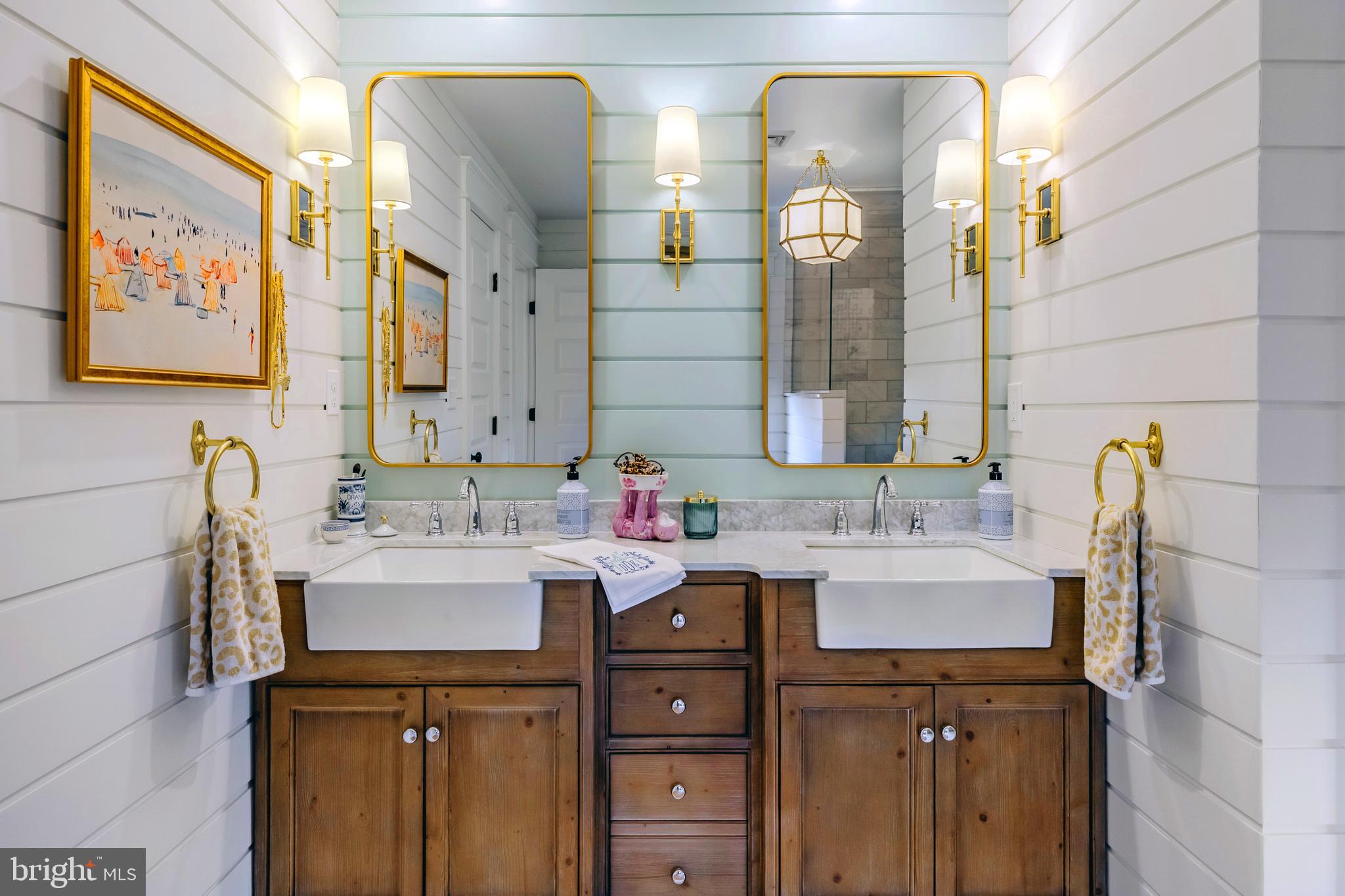 BROOKLINE - Residential