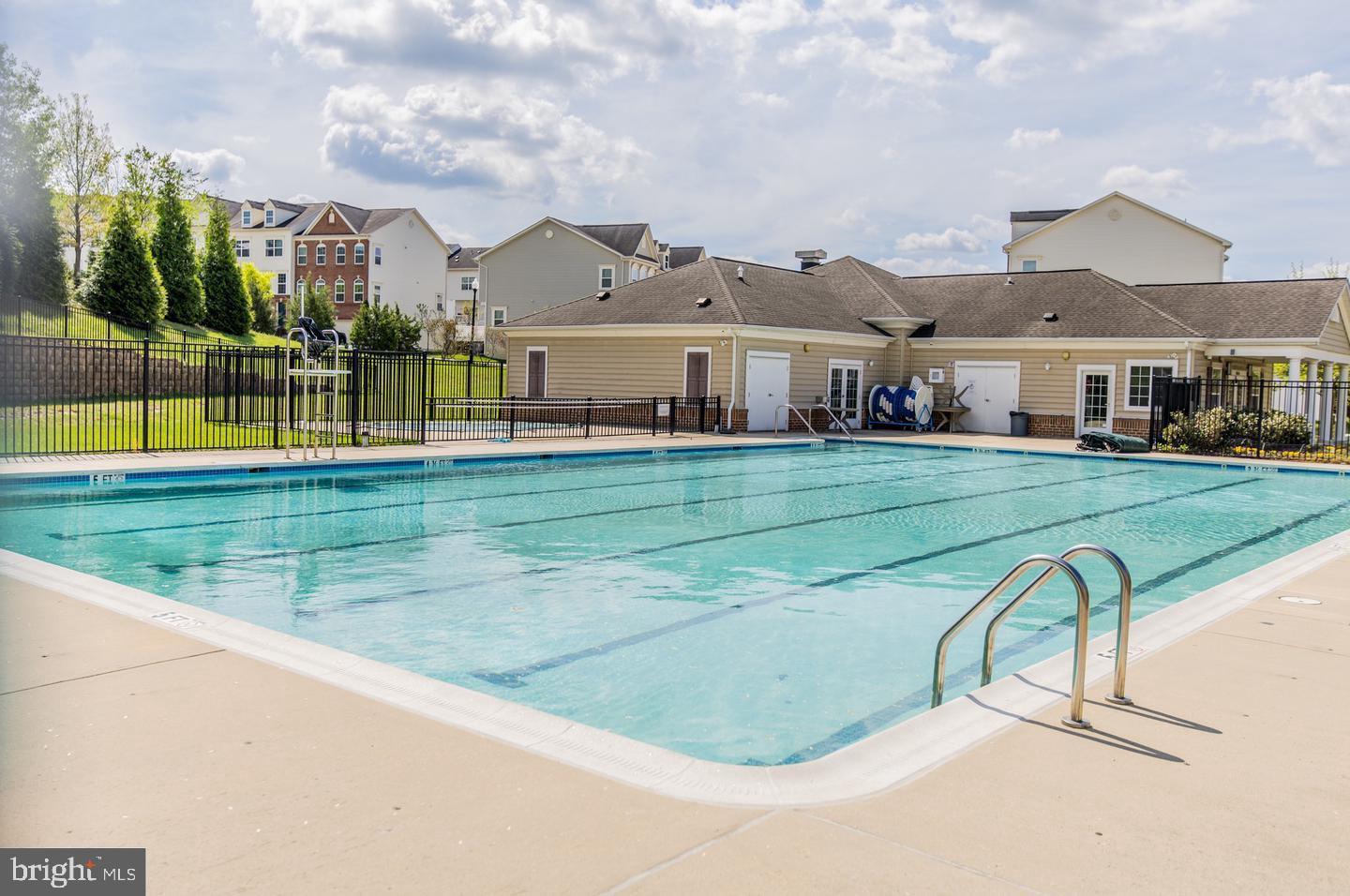 FIELDSTONE PRESERVE - Residential