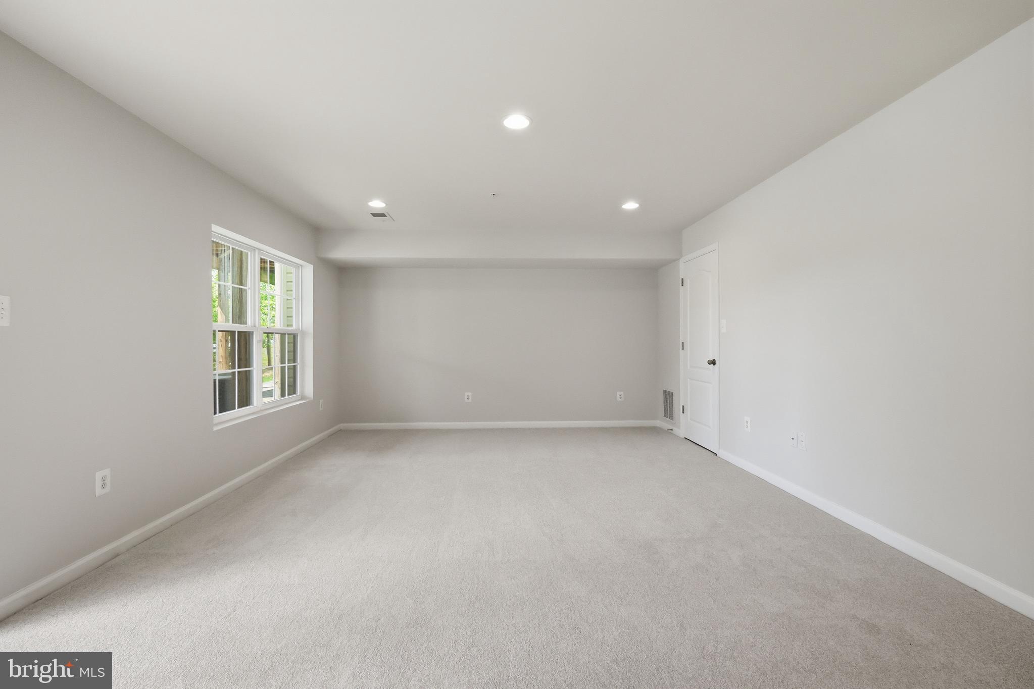 FIELDSTONE PRESERVE - Residential