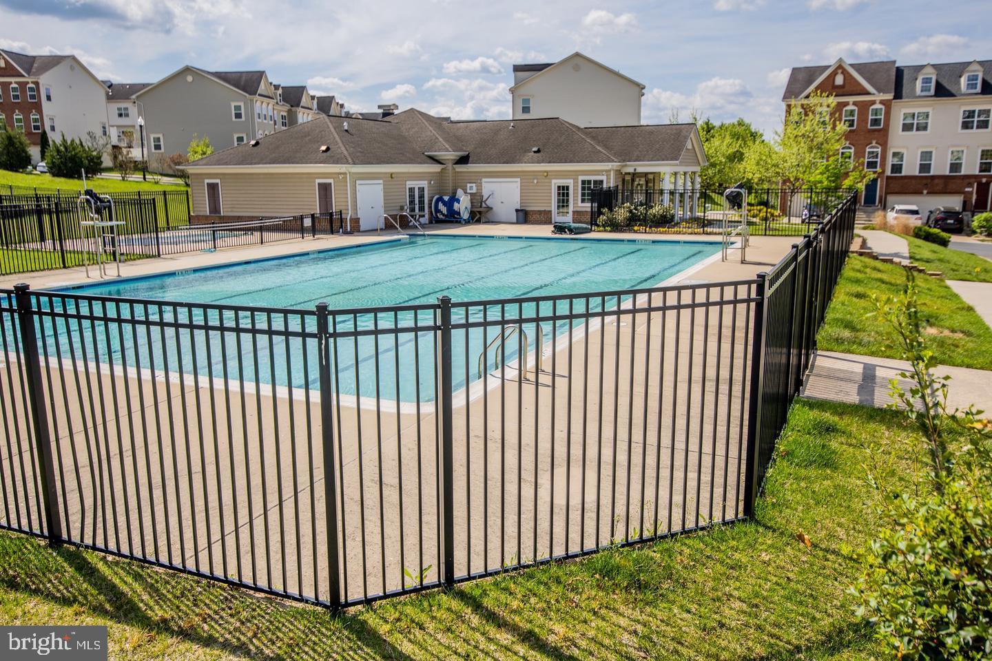 FIELDSTONE PRESERVE - Residential