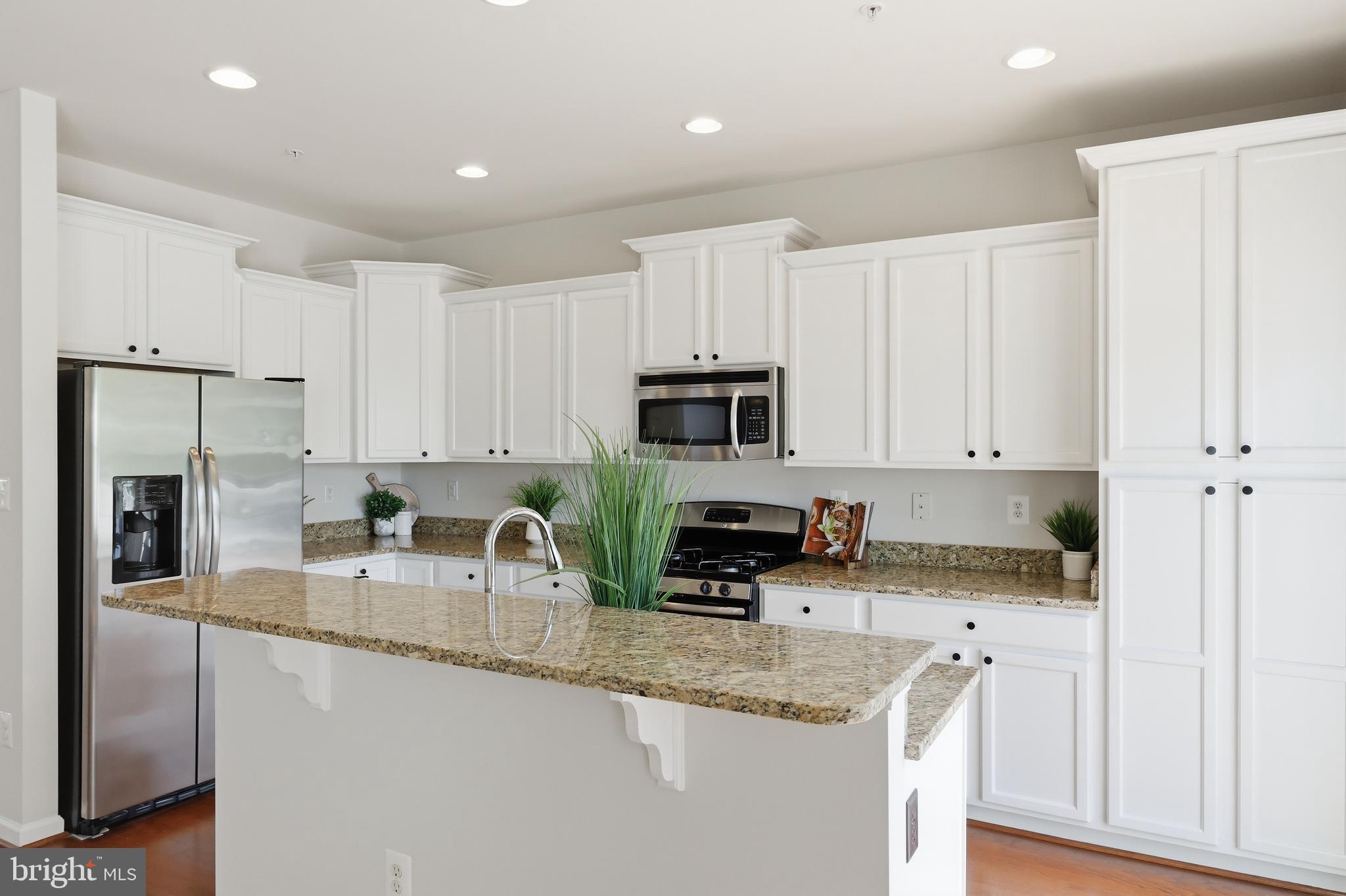 FIELDSTONE PRESERVE - Residential