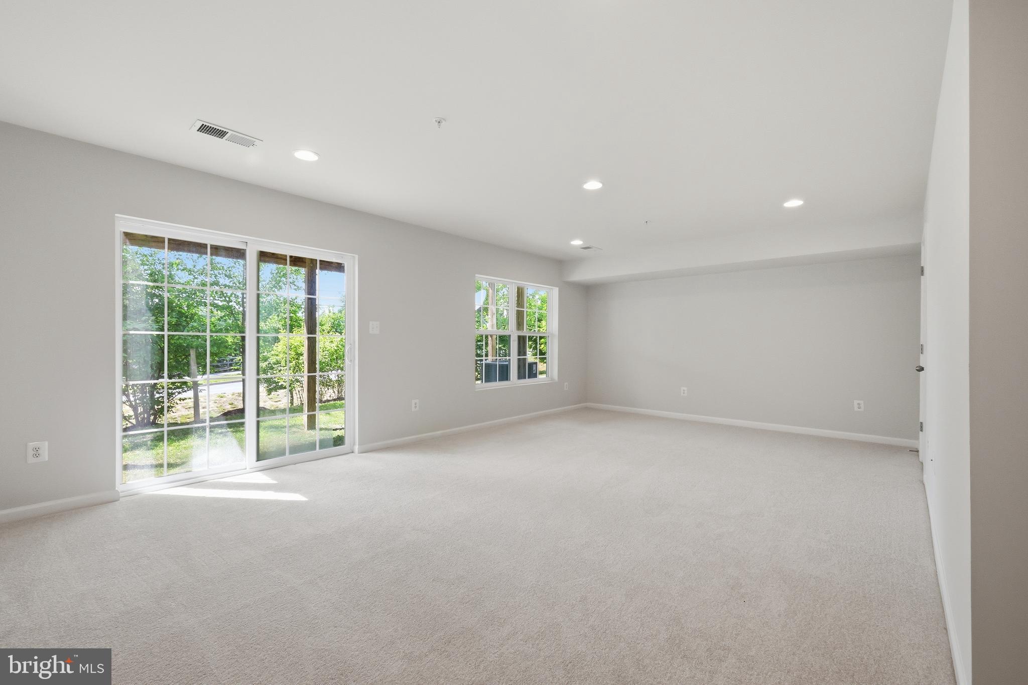 FIELDSTONE PRESERVE - Residential