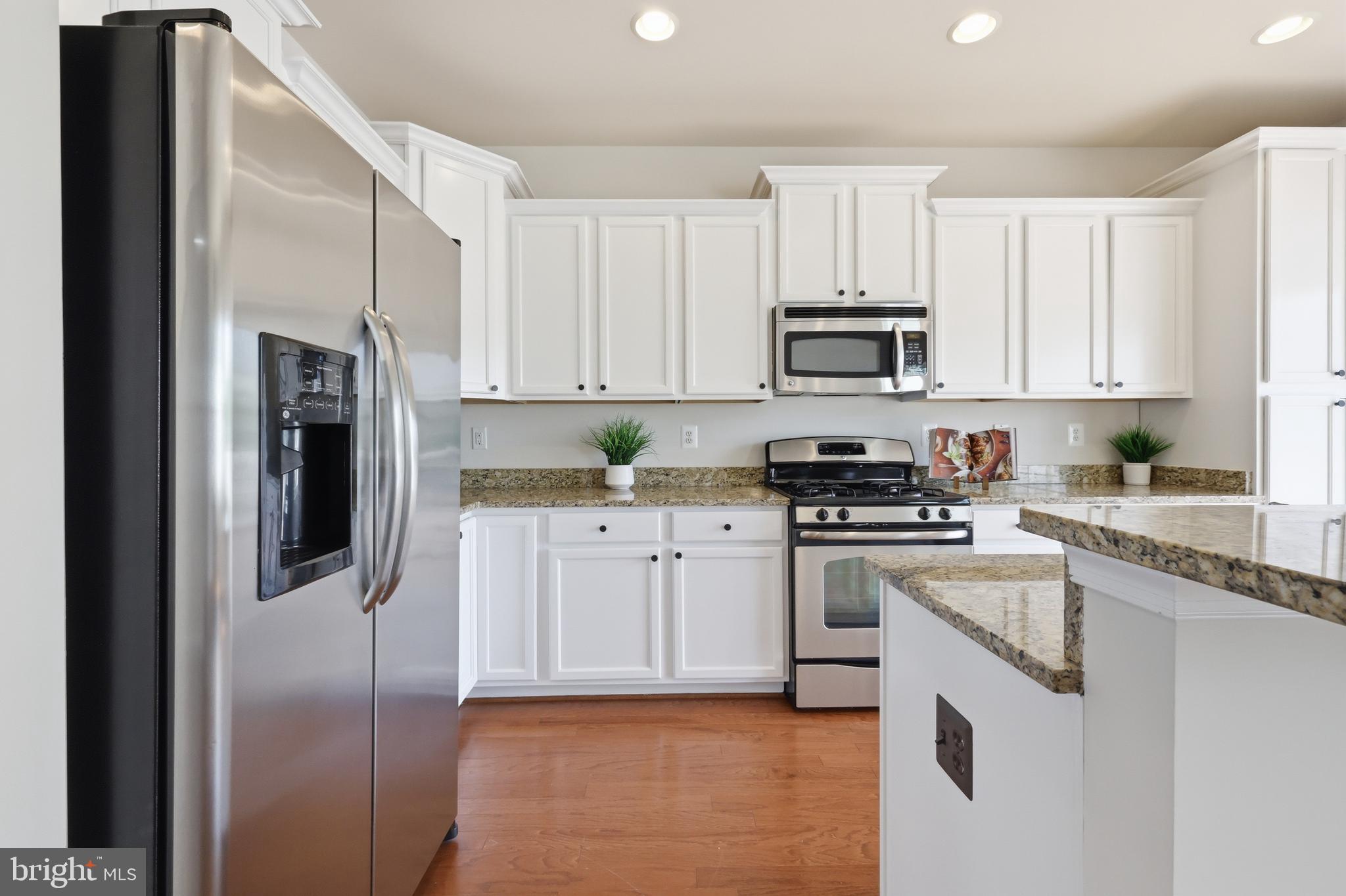 FIELDSTONE PRESERVE - Residential