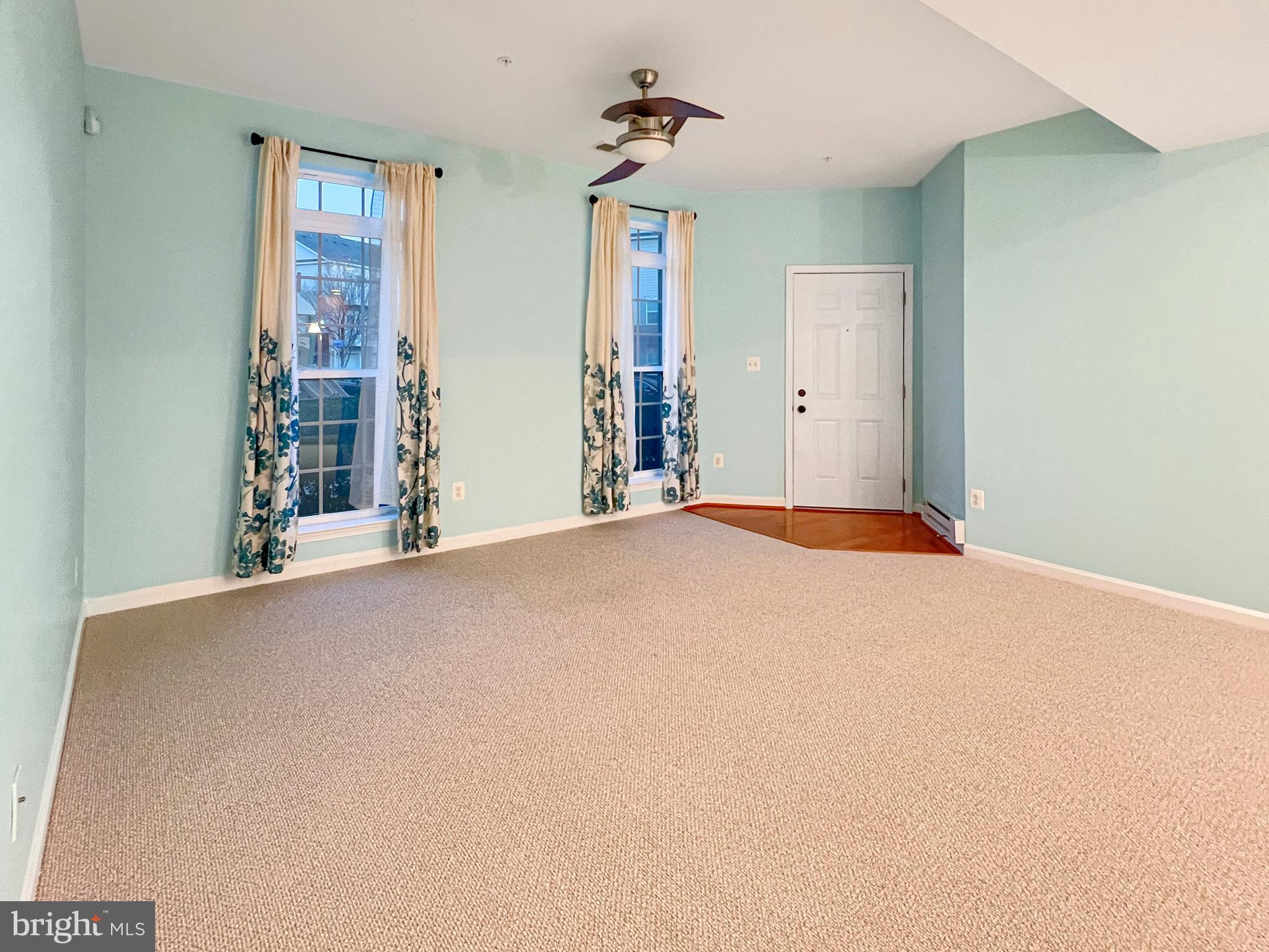 ARCOLA TOWN CENTER CONDO - Residential