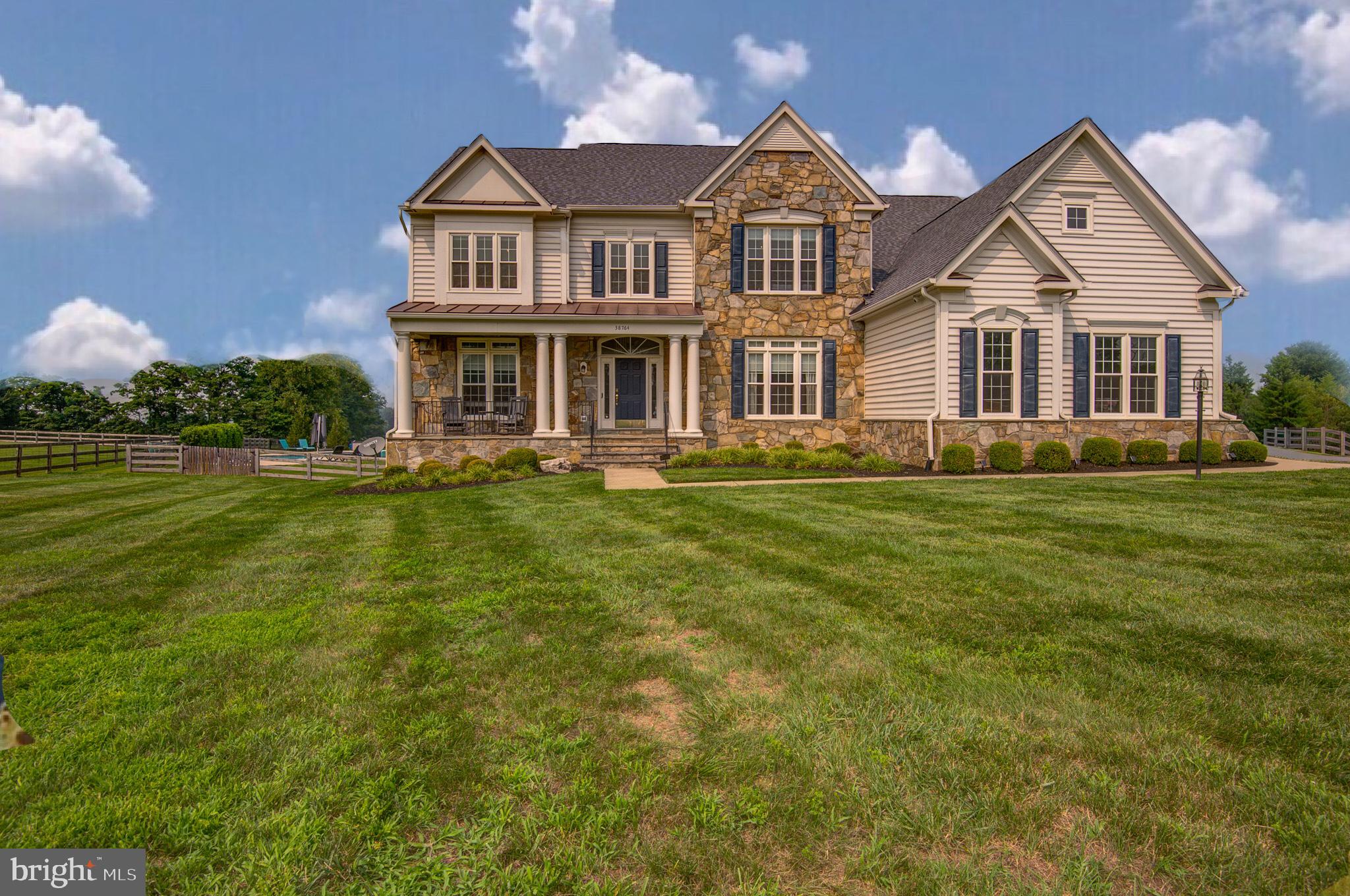 EAGLE CREEK - Residential