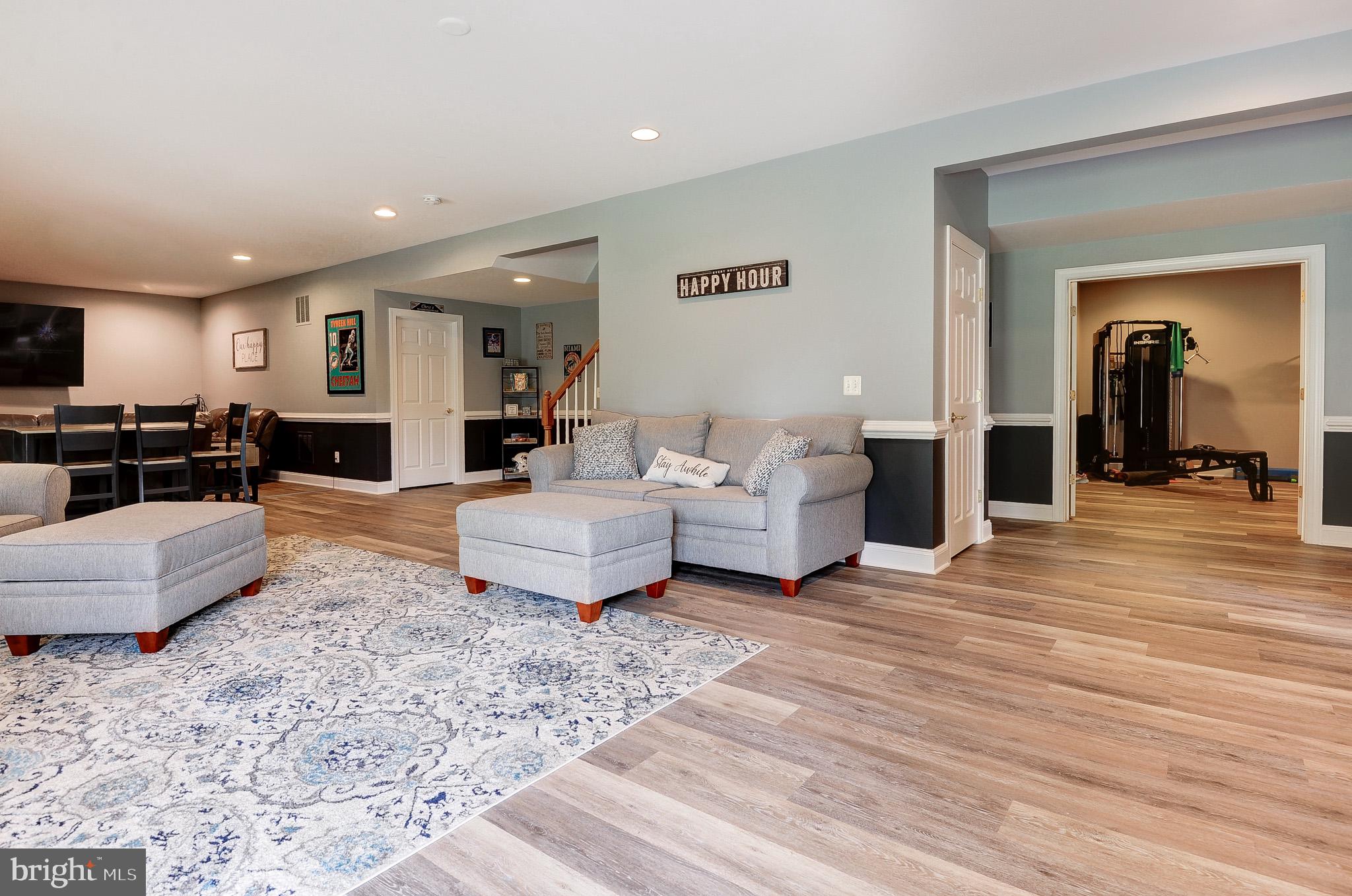 EAGLE CREEK - Residential