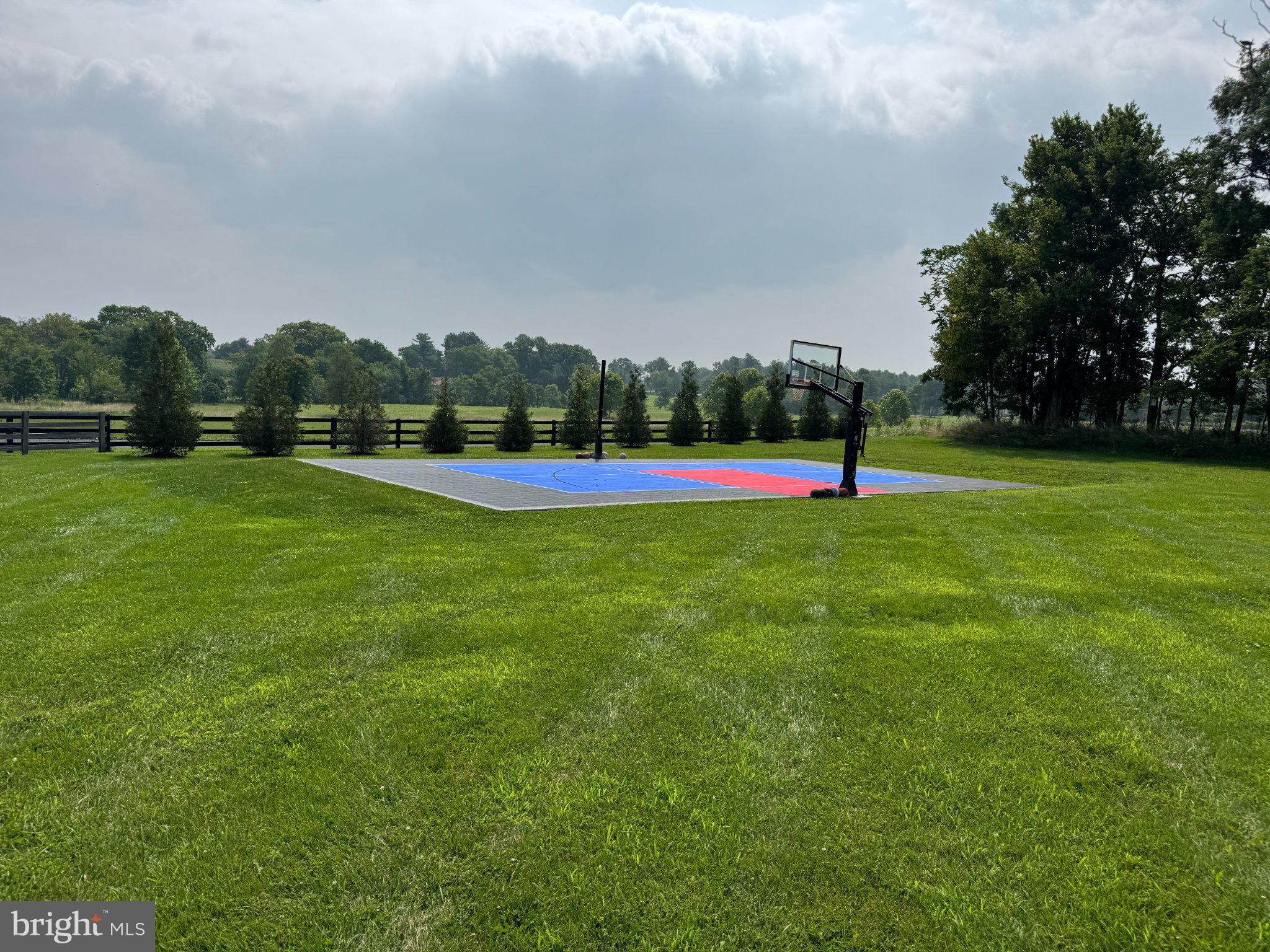 EAGLE CREEK - Residential