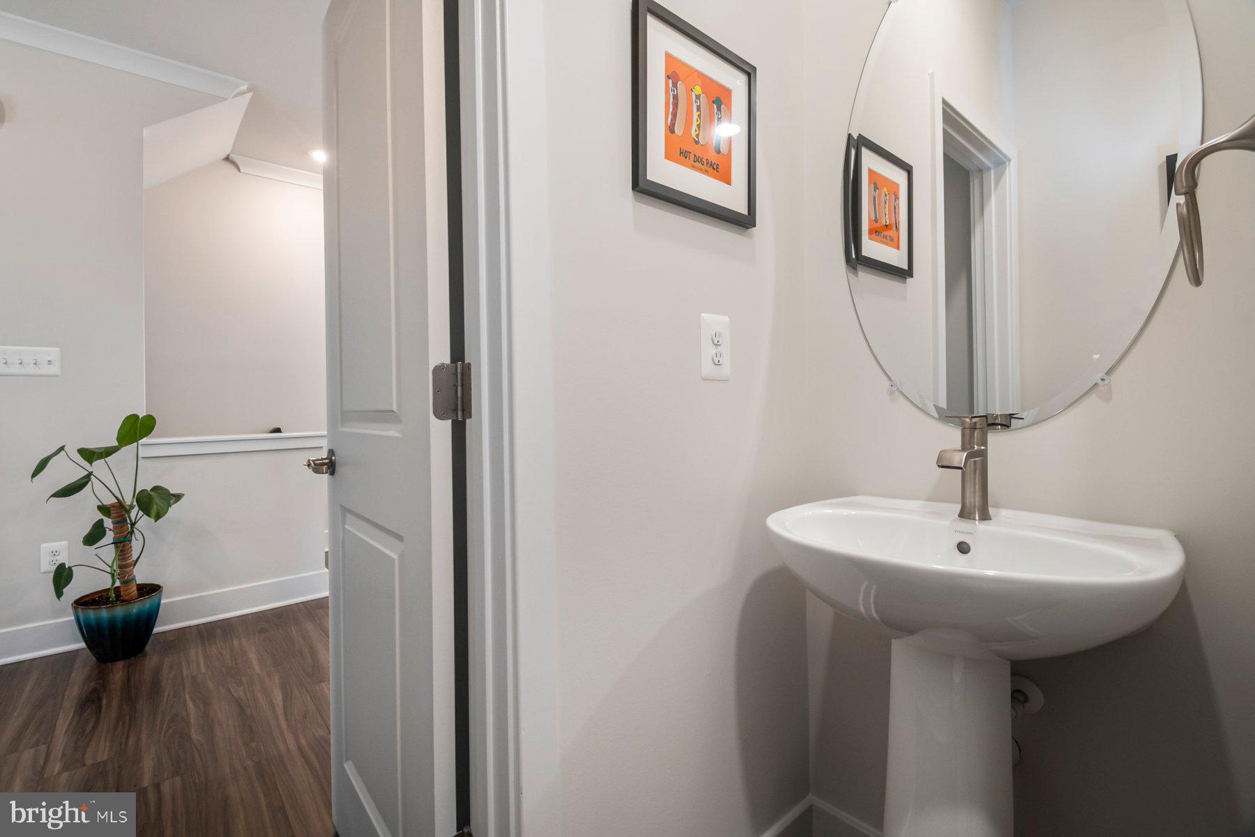 TANYARD SPRINGS - Residential