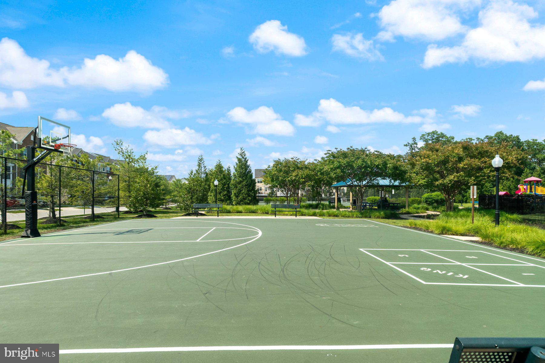 TANYARD SPRINGS - Residential