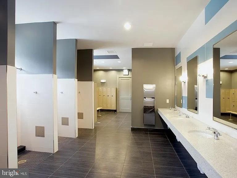TANYARD SPRINGS - Residential