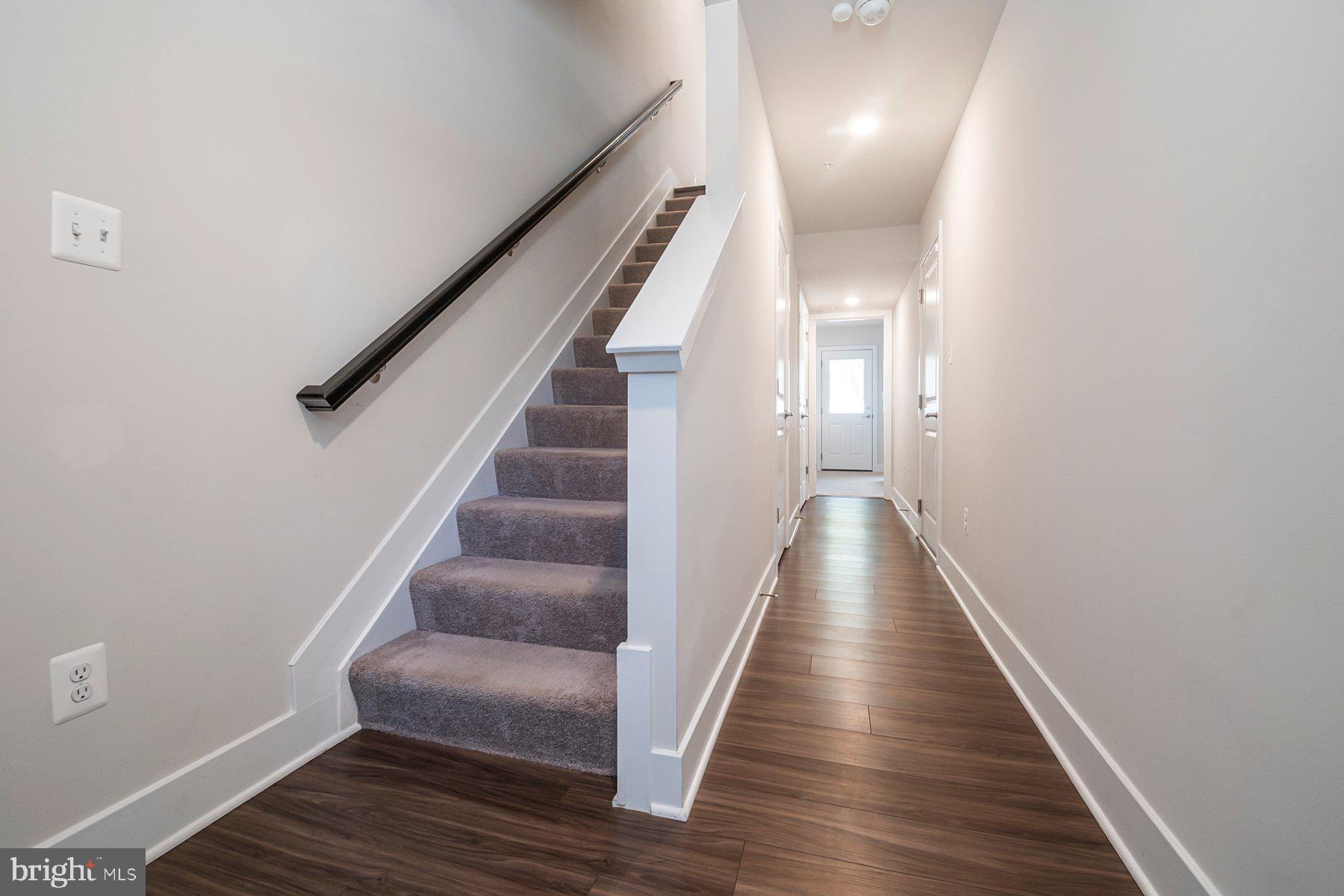 TANYARD SPRINGS - Residential
