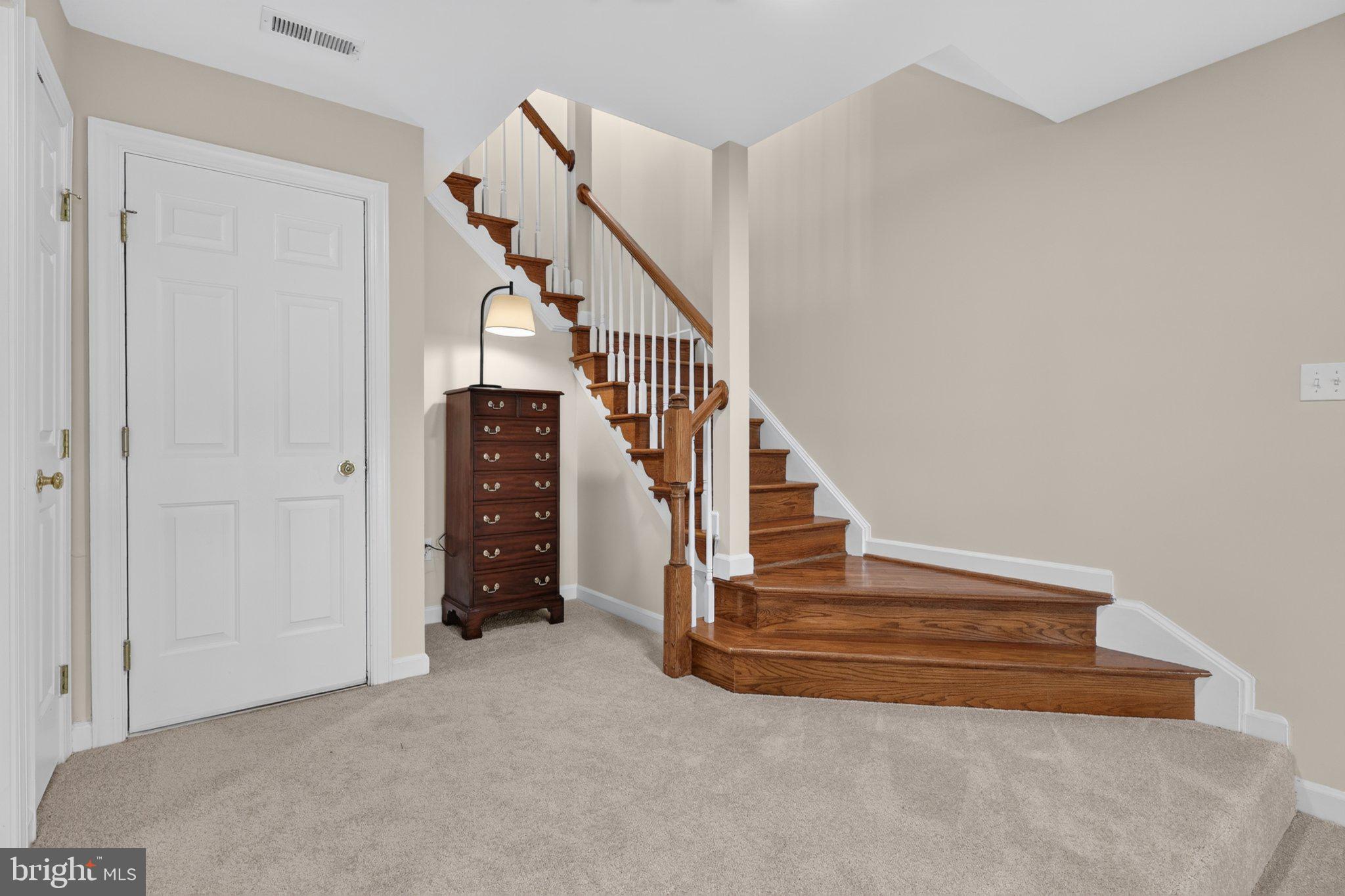 POTOMAC GLEN - Residential