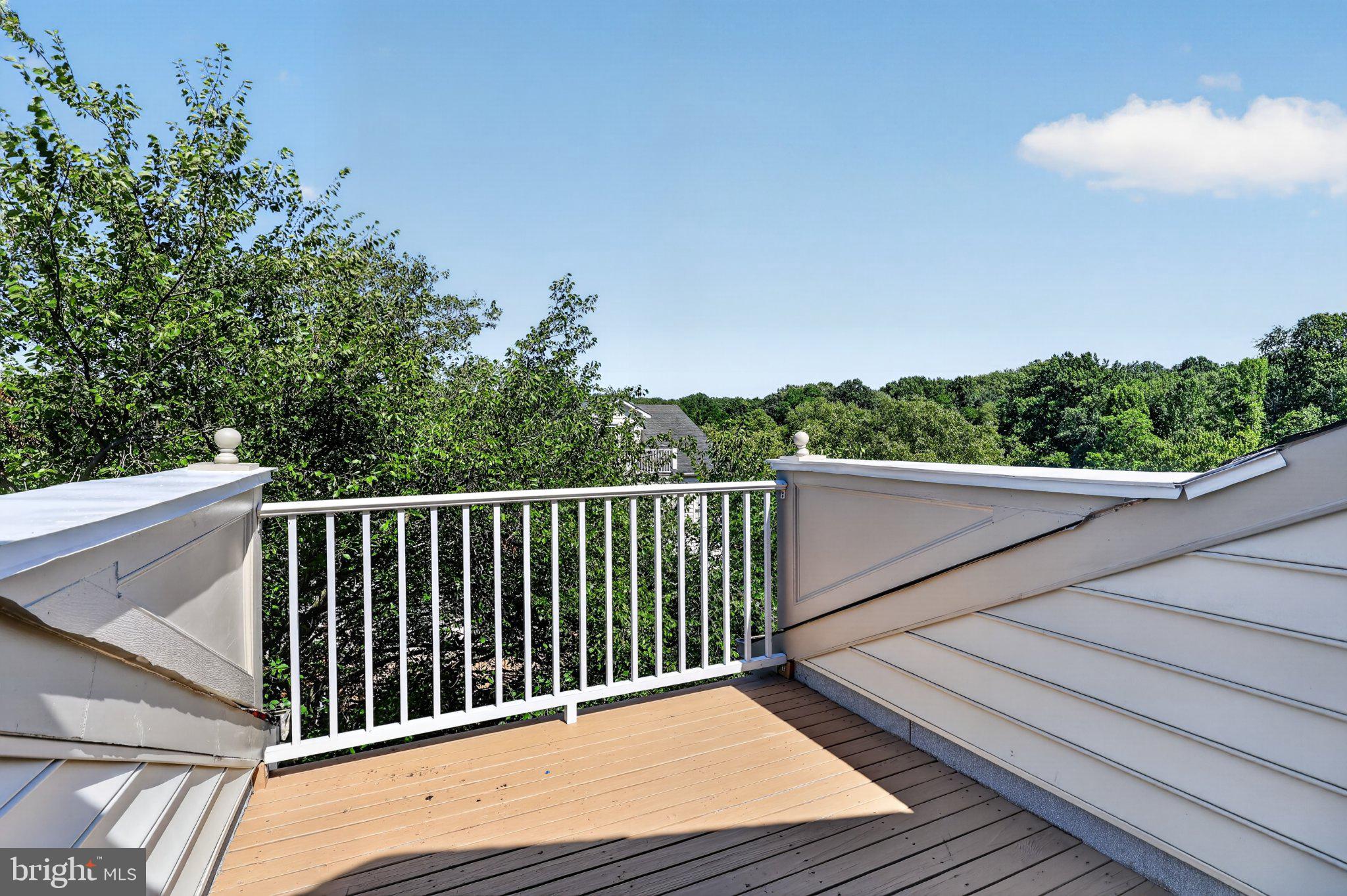 POTOMAC GLEN - Residential