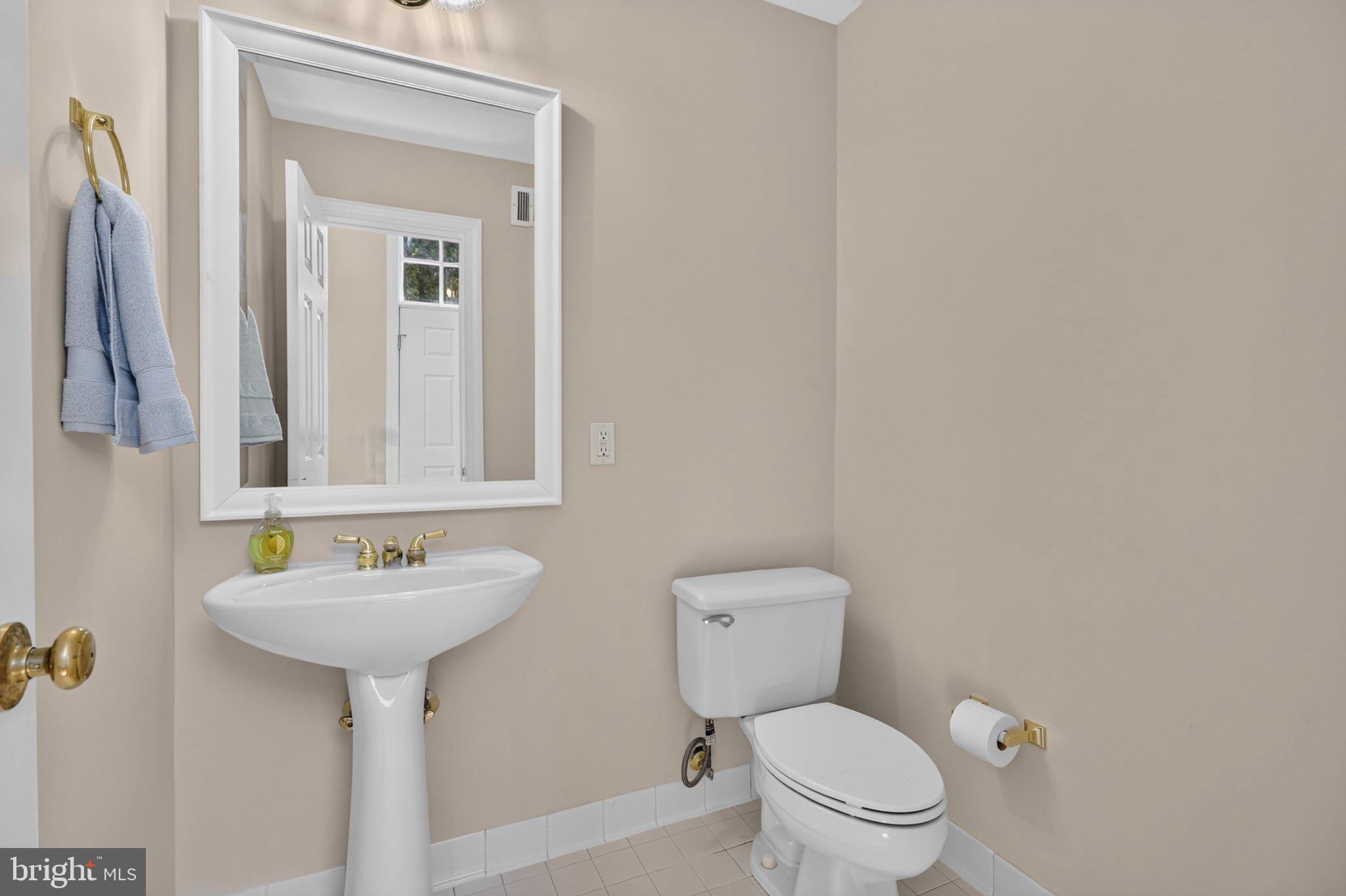 POTOMAC GLEN - Residential