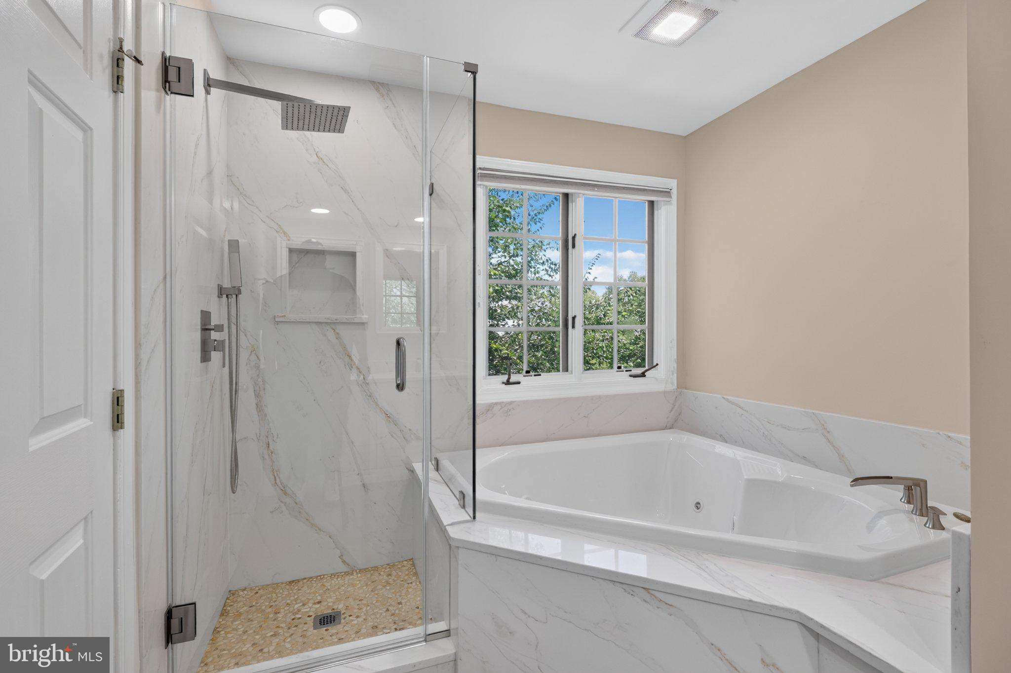 POTOMAC GLEN - Residential