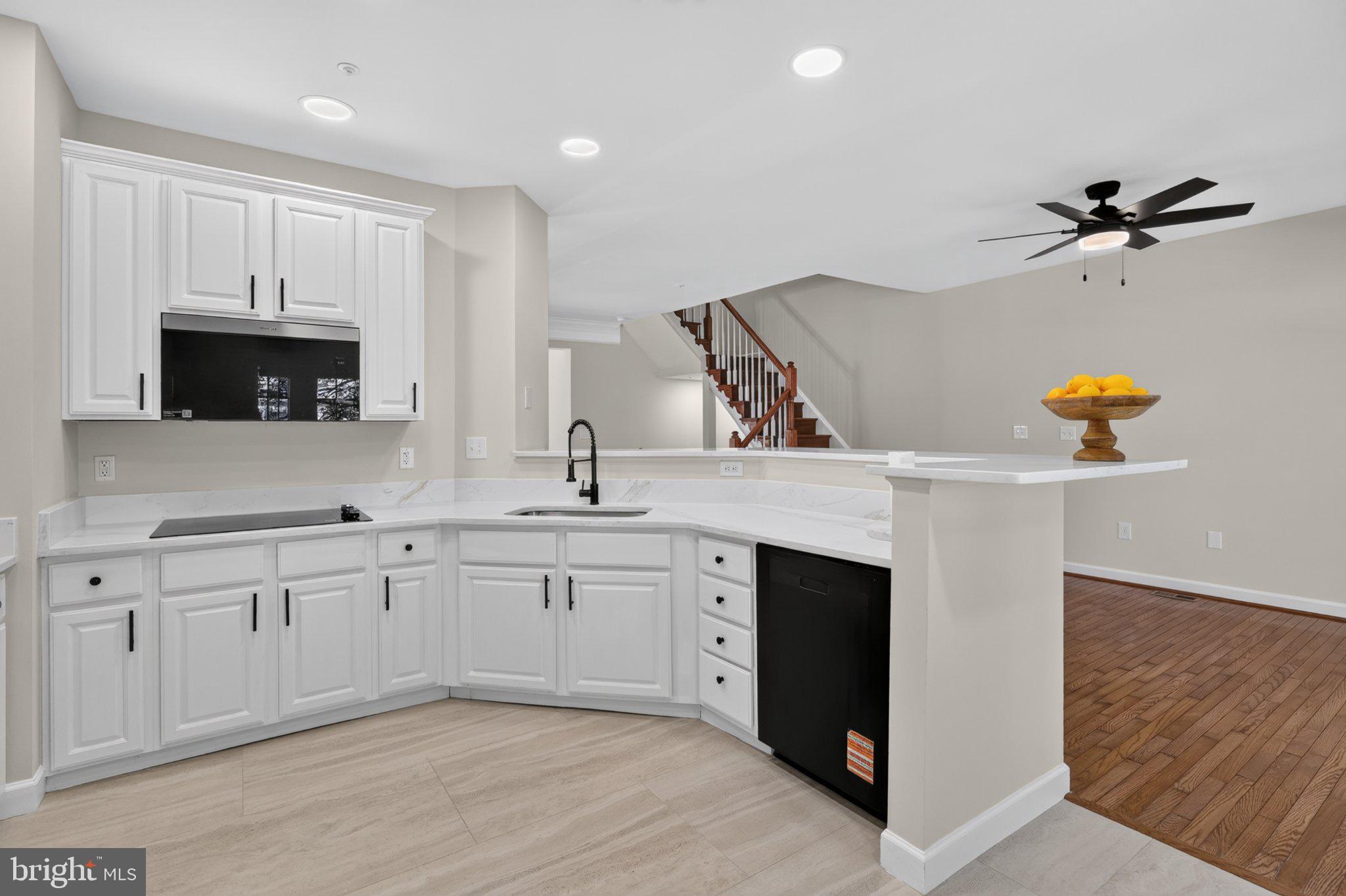 POTOMAC GLEN - Residential
