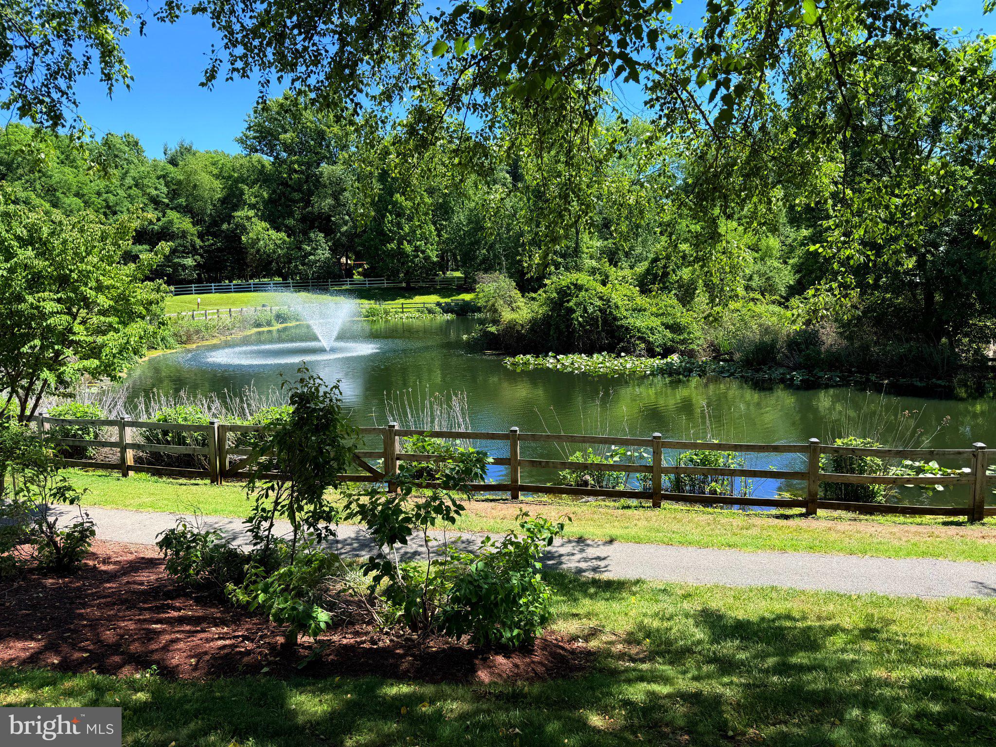 POTOMAC GLEN - Residential