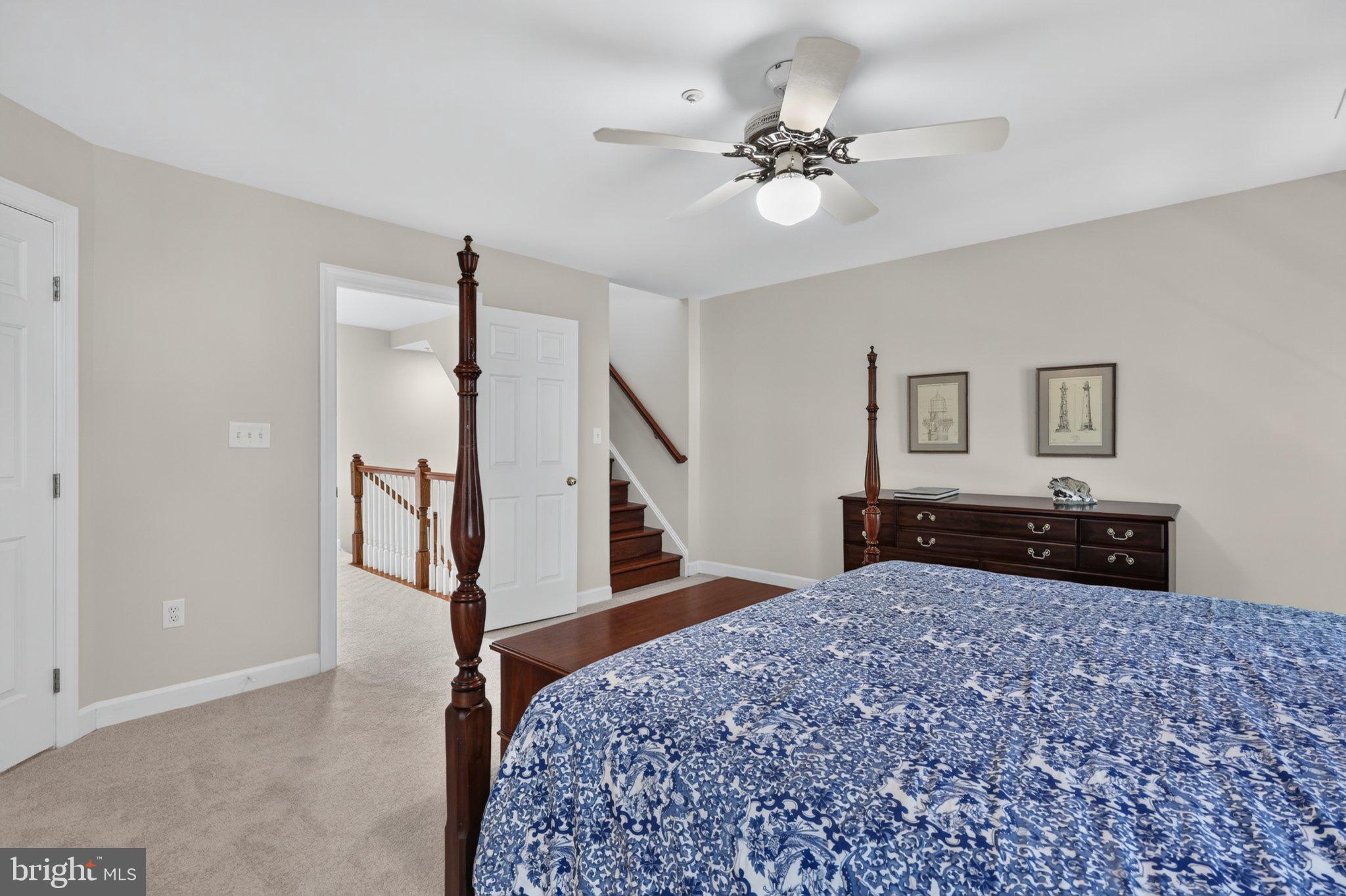 POTOMAC GLEN - Residential