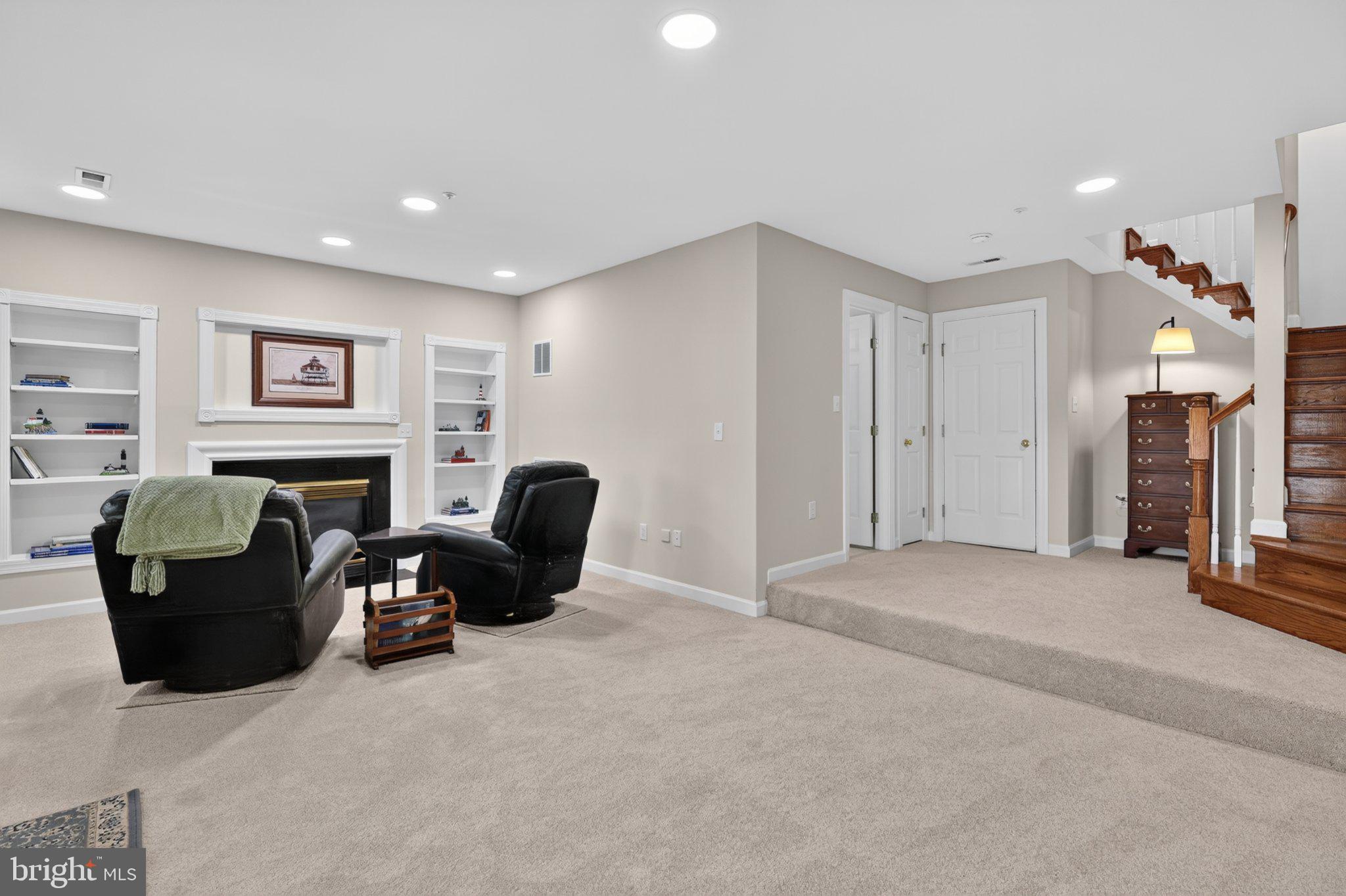 POTOMAC GLEN - Residential