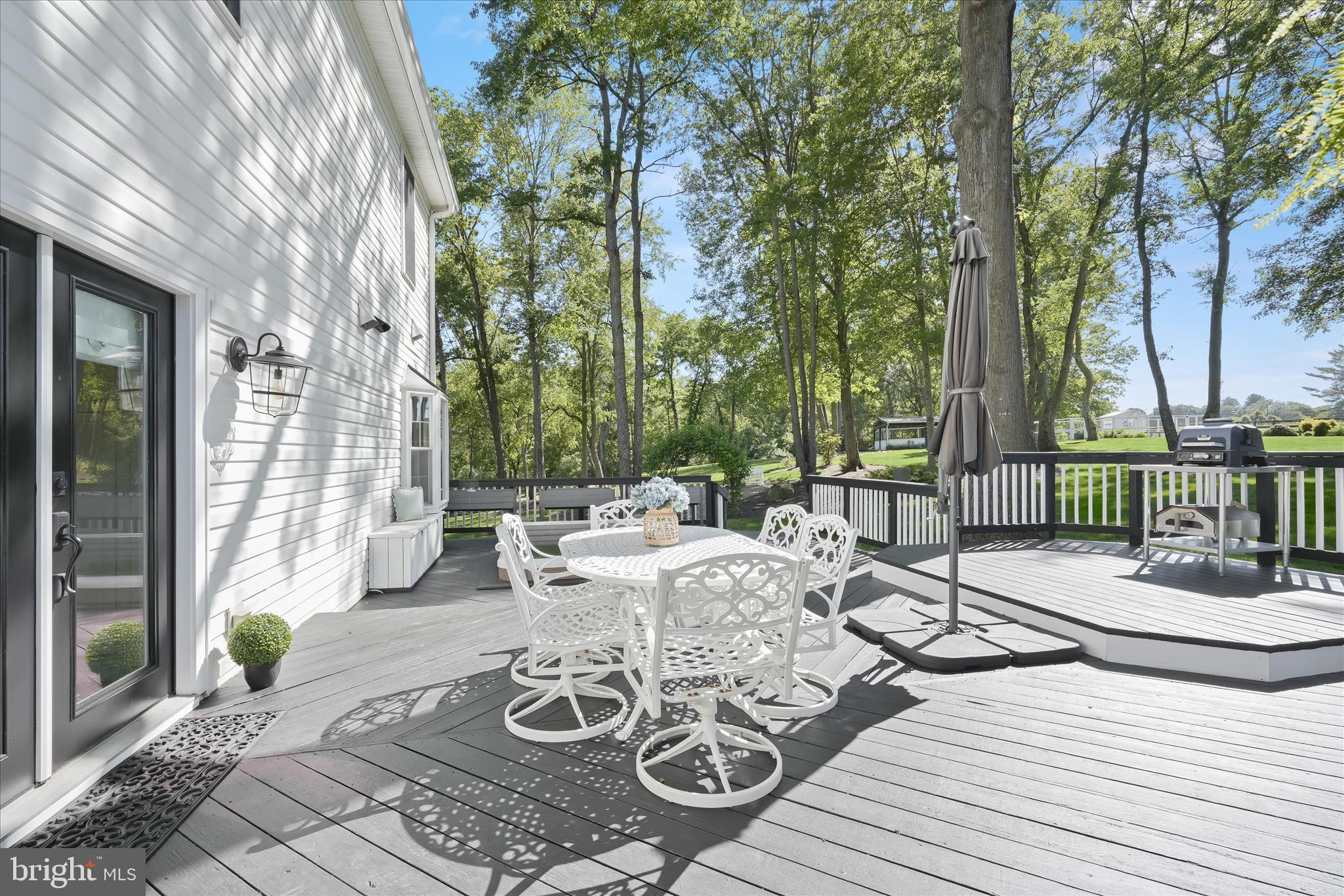 ASHLEY SPRINGS - Residential