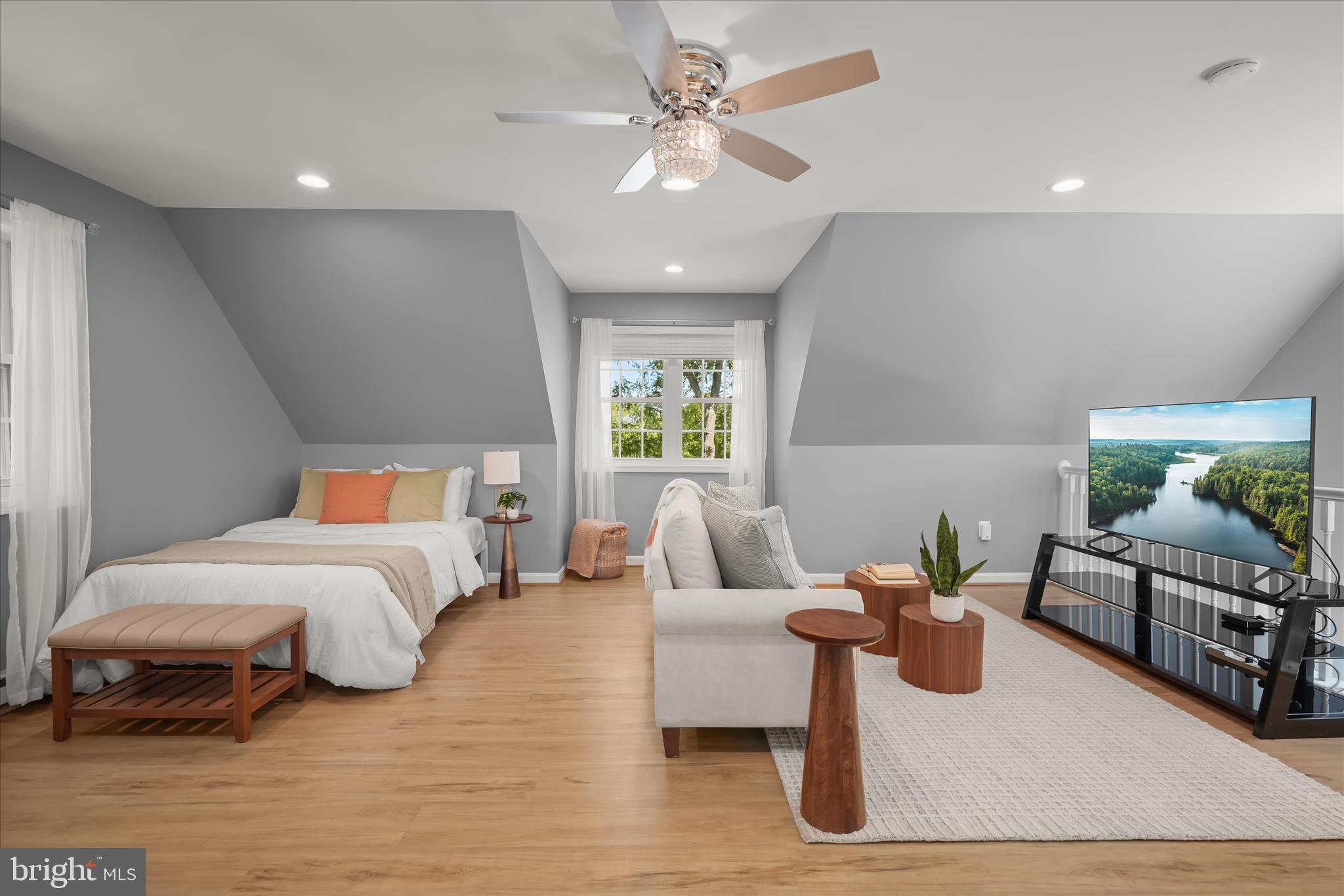 ASHLEY SPRINGS - Residential